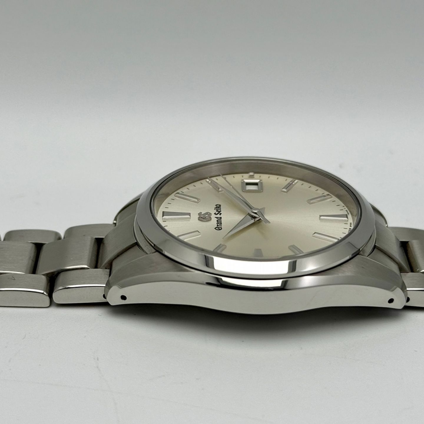 Grand Seiko Heritage Collection SBGP009G (2022) - Zilver wijzerplaat 40mm Staal (4/10)