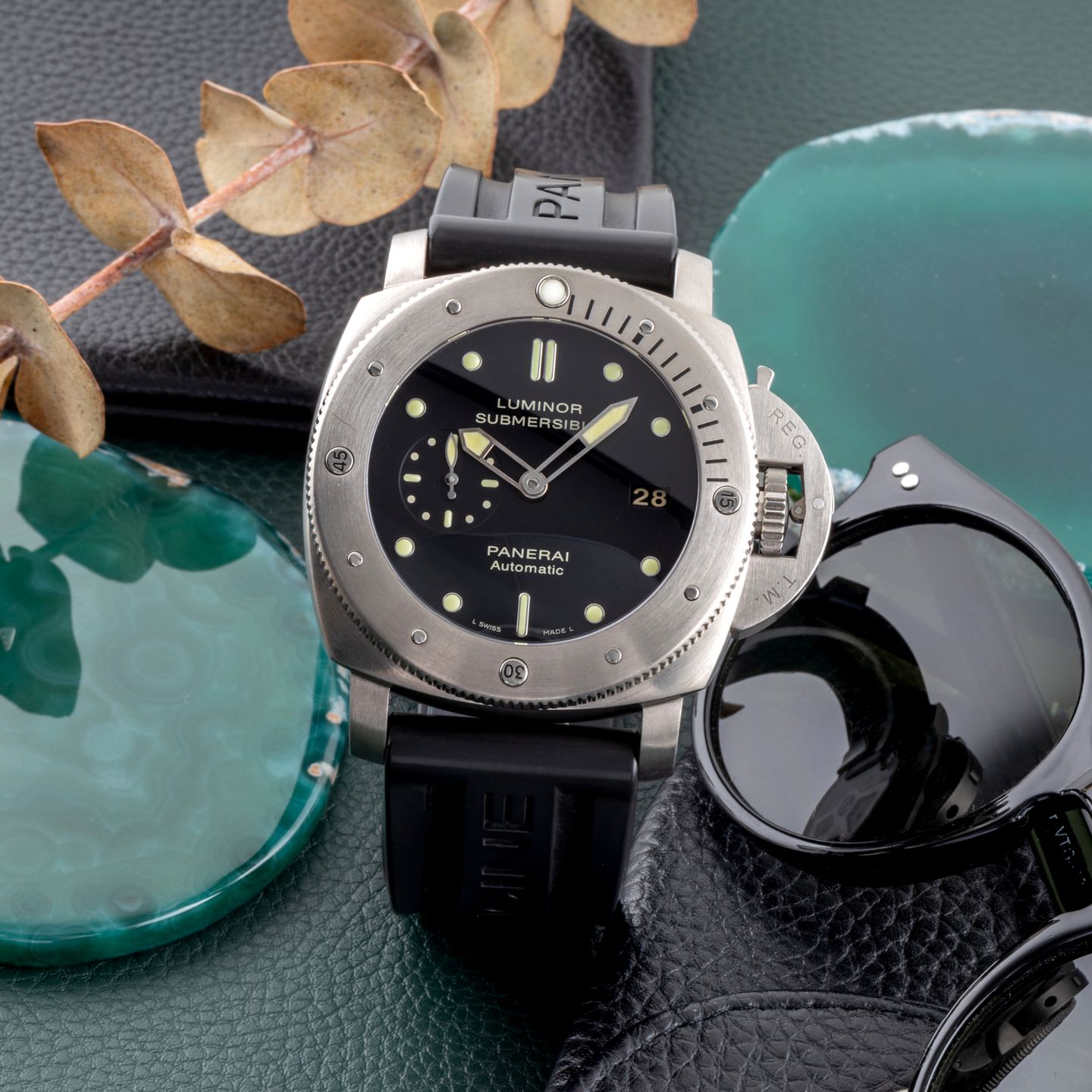 Panerai Luminor Submersible 1950 3 Days Automatic PAM00305 - (1/8)