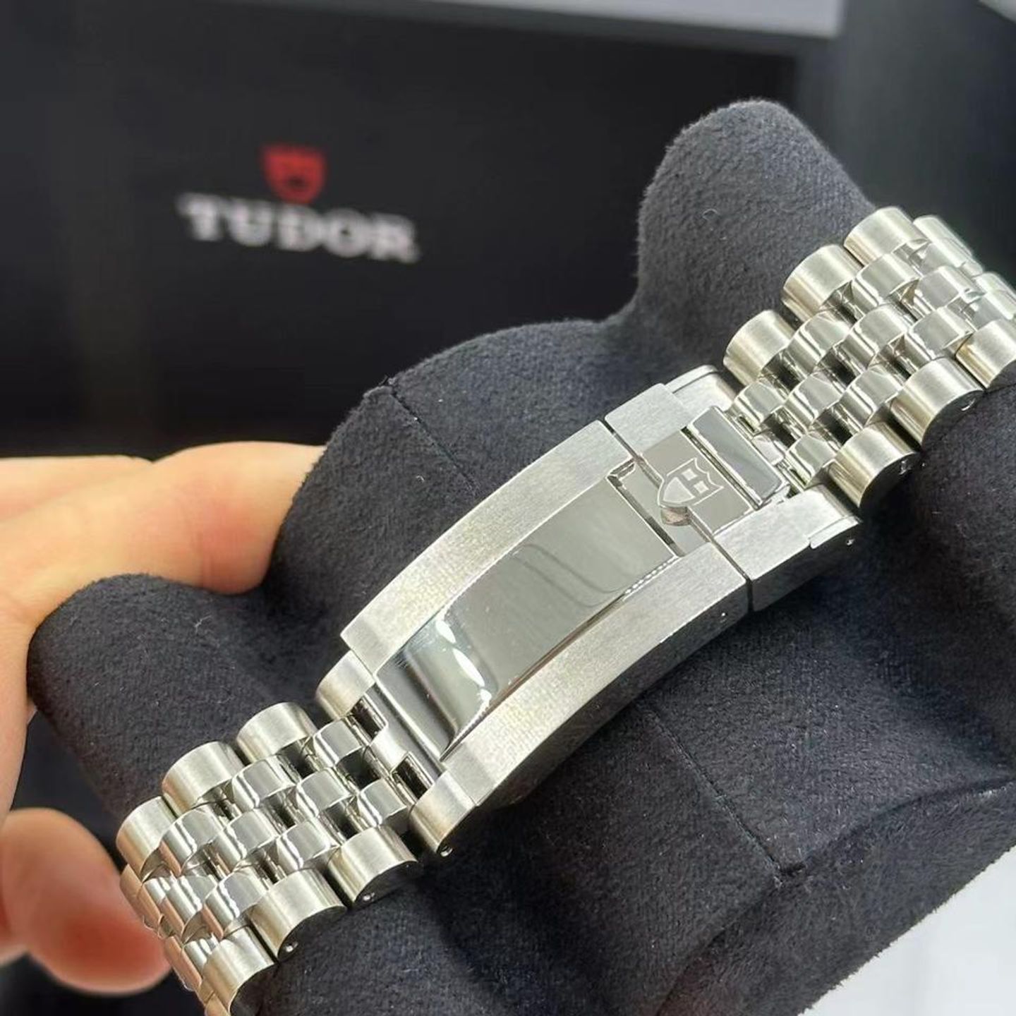 Tudor Black Bay 79660 - (10/10)