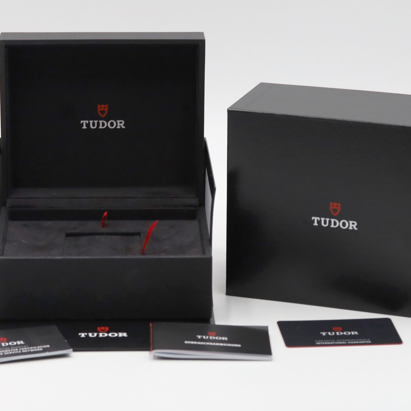 Tudor Royal 28600 (Unknown (random serial)) - Pink dial 41 mm Steel case (8/8)