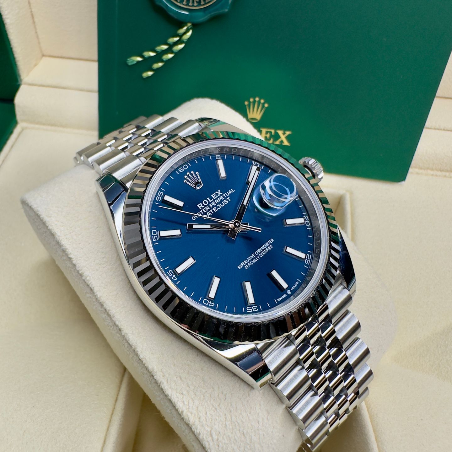 Rolex Datejust 41 126334 (2024) - Blauw wijzerplaat 41mm Staal (1/8)