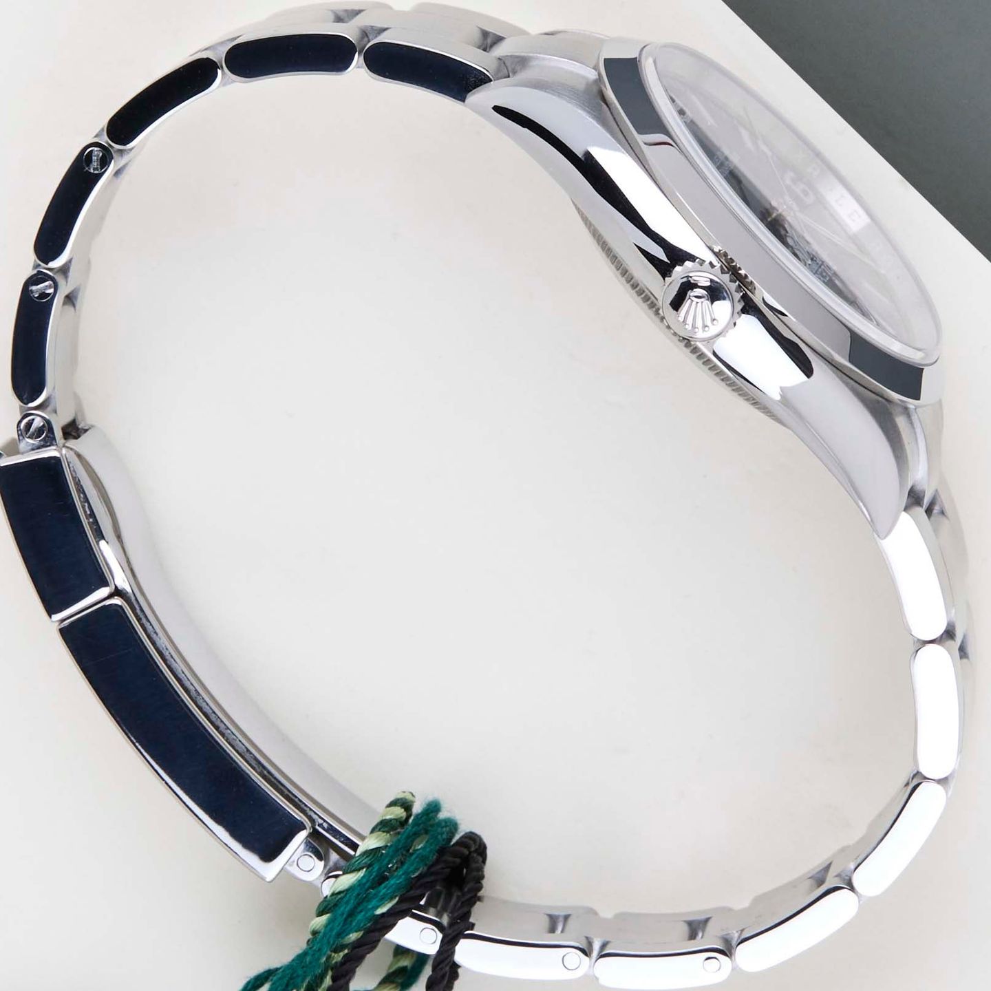 Rolex Explorer 124270 - (7/8)