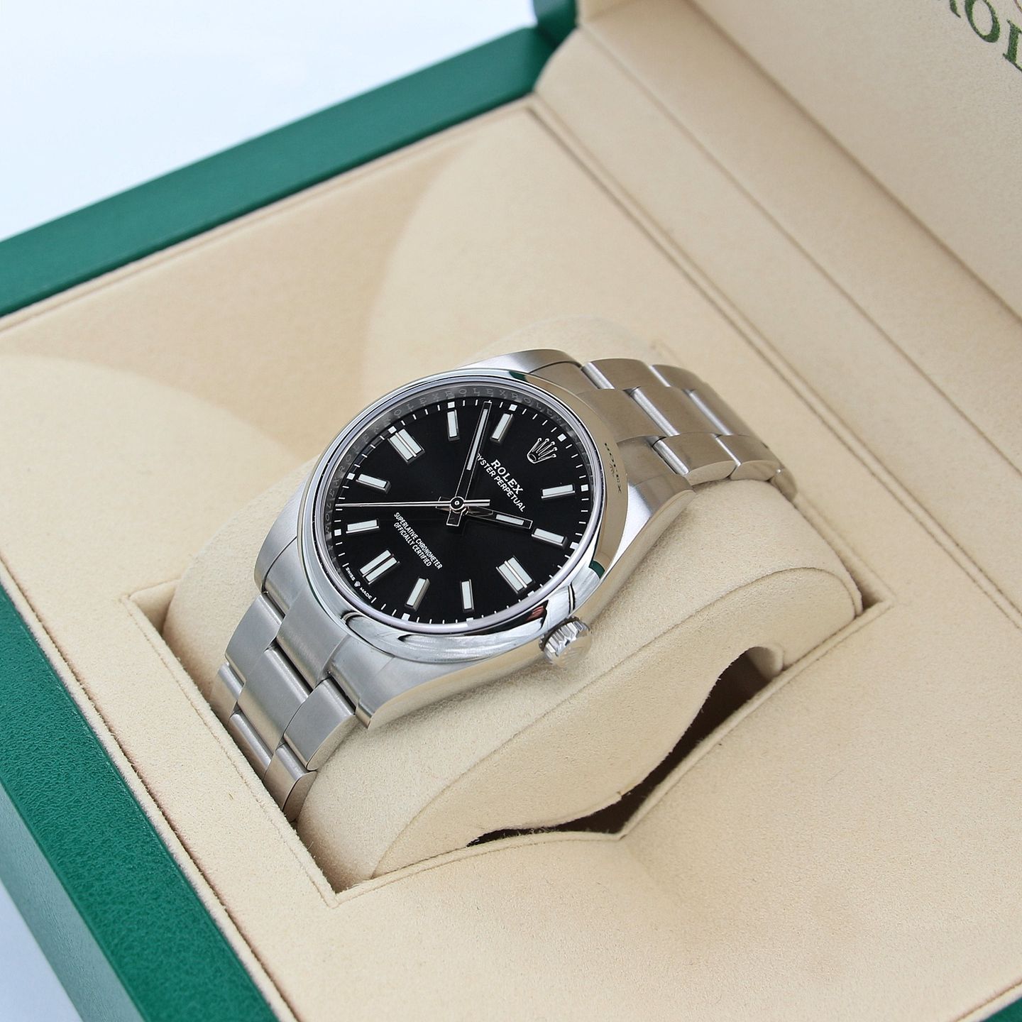 Rolex Oyster Perpetual 41 124300 (Unknown (random serial)) - 41 mm Steel case (1/8)