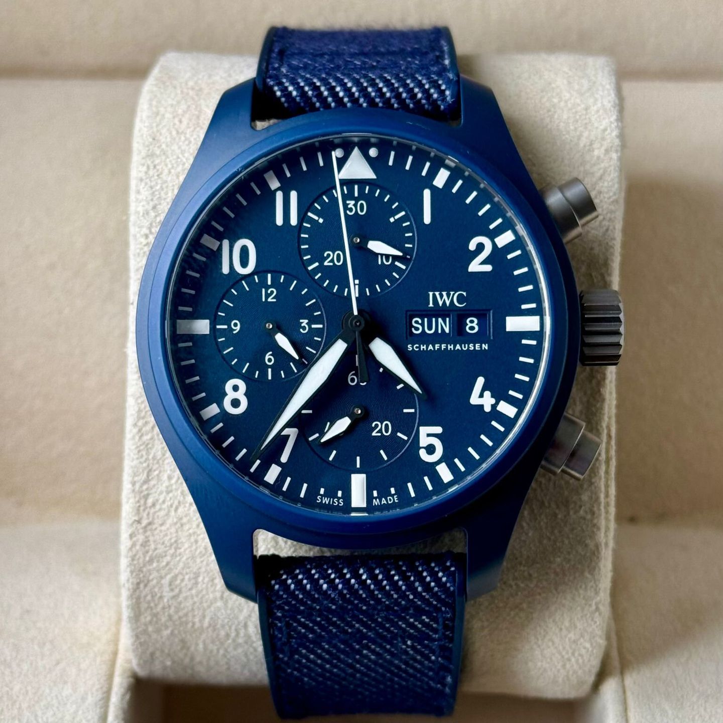 IWC Pilot Chronograph Top Gun IW389404 (2024) - Blauw wijzerplaat 42mm Keramiek (2/7)