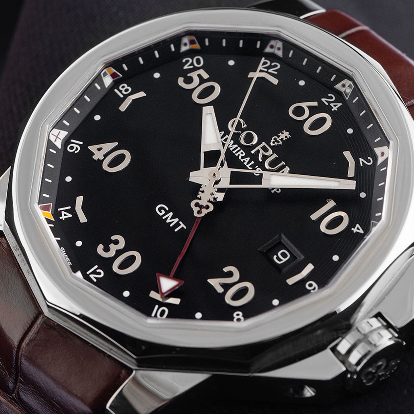 Corum Admiral's Cup 01.0055 (2015) - Zwart wijzerplaat 45mm Staal (3/8)