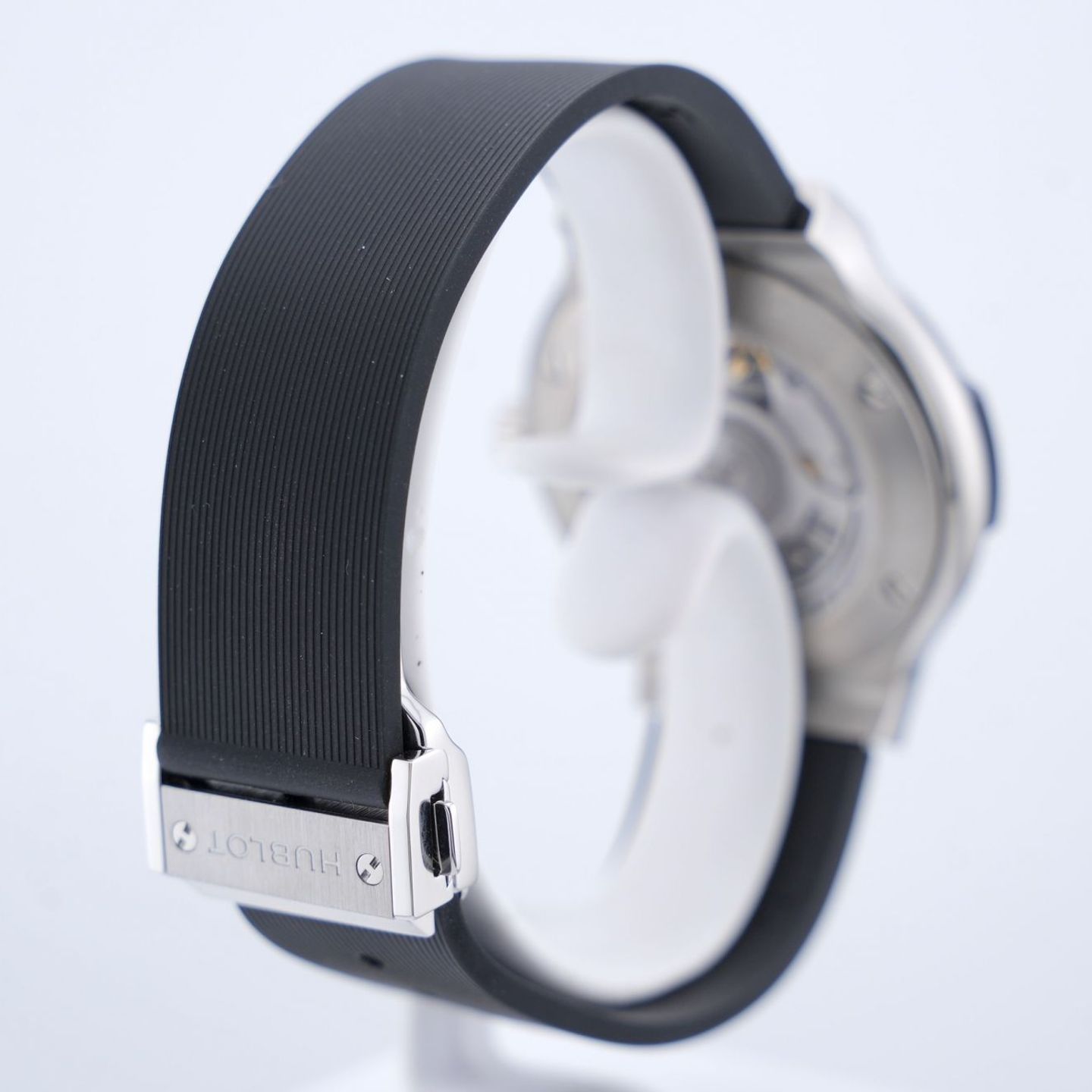 Hublot Classic Fusion 565.NX.1171.LR (Unknown (random serial)) - Black dial 38 mm Titanium case (6/8)