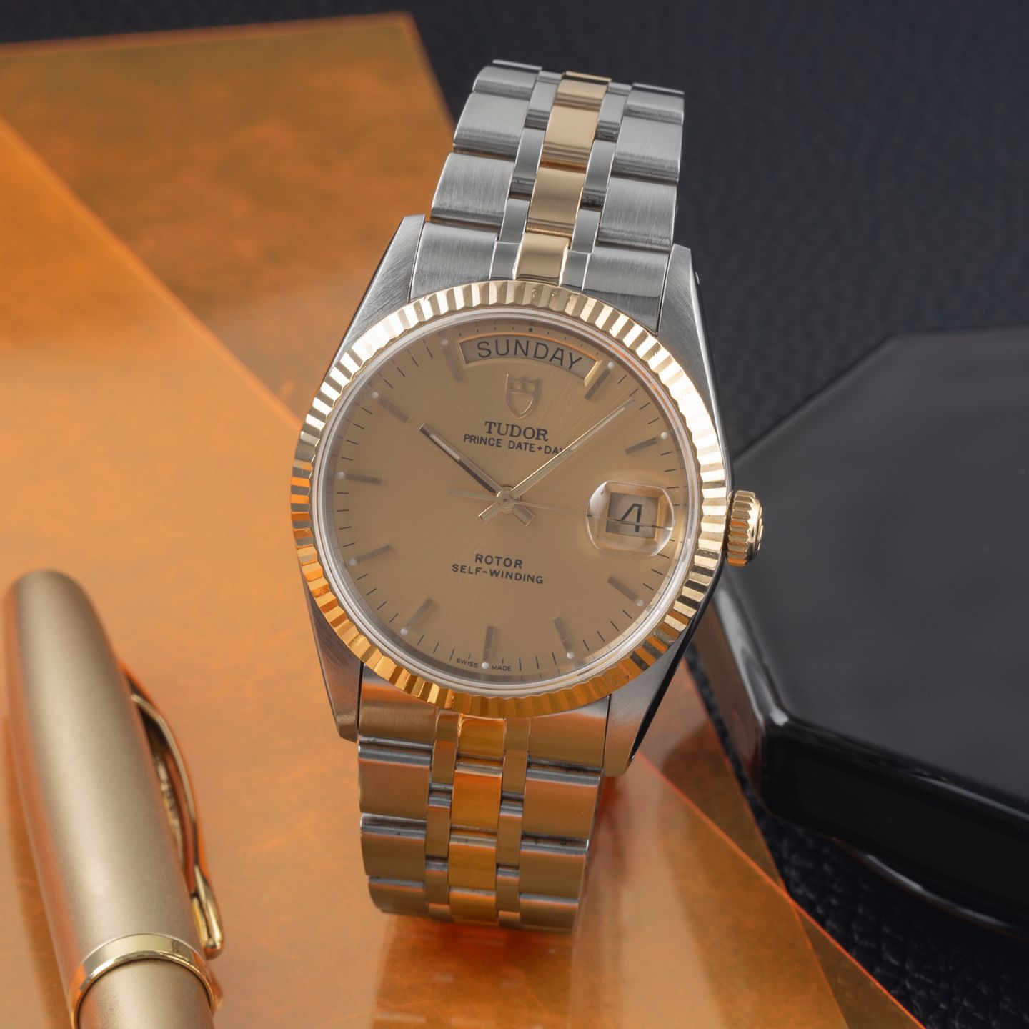 Tudor Prince Date 76213 (Unknown (random serial)) - Champagne dial 36 mm Gold/Steel case (1/8)