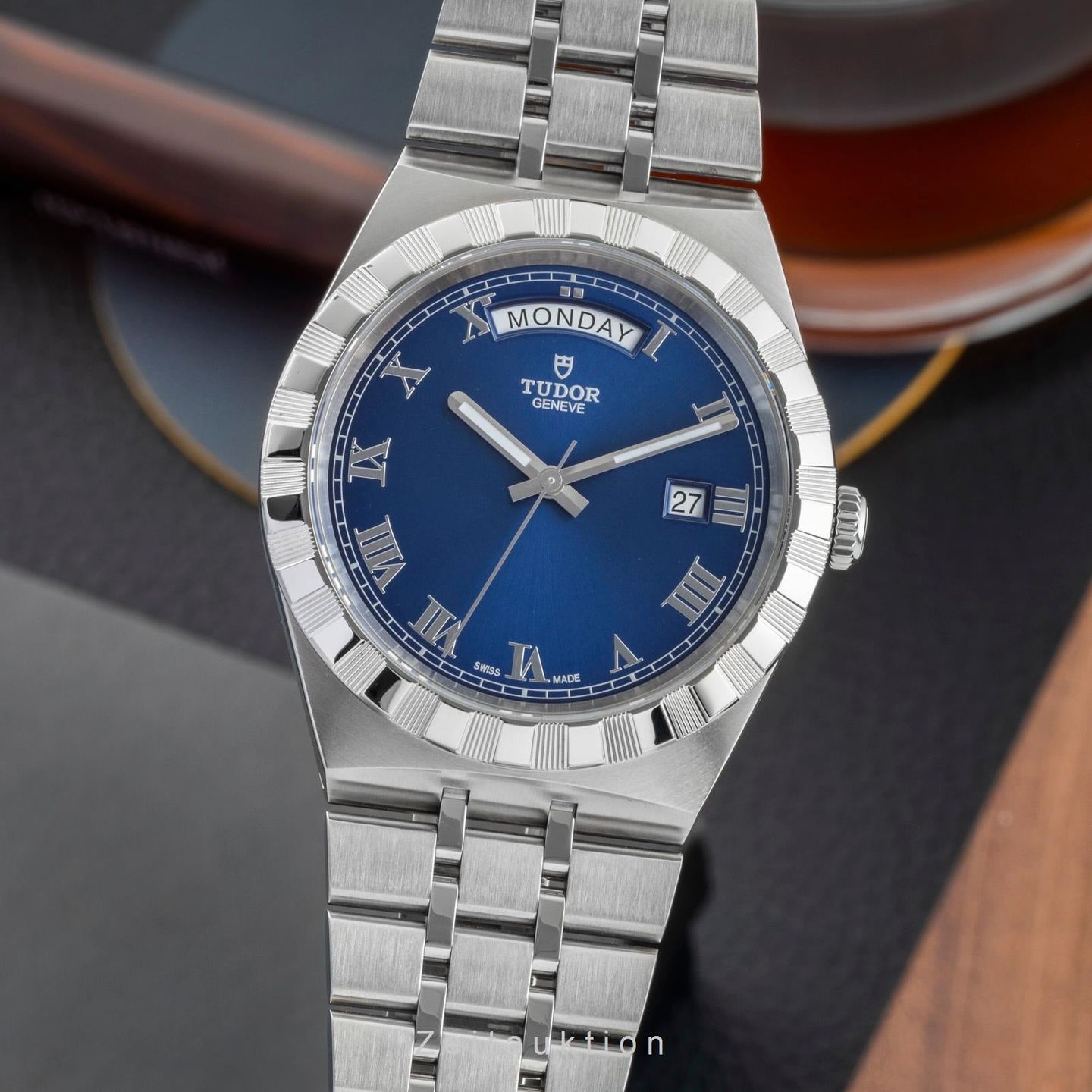 Tudor Royal 28600 (Onbekend (willekeurig serienummer)) - Blauw wijzerplaat 41mm Staal (1/8)