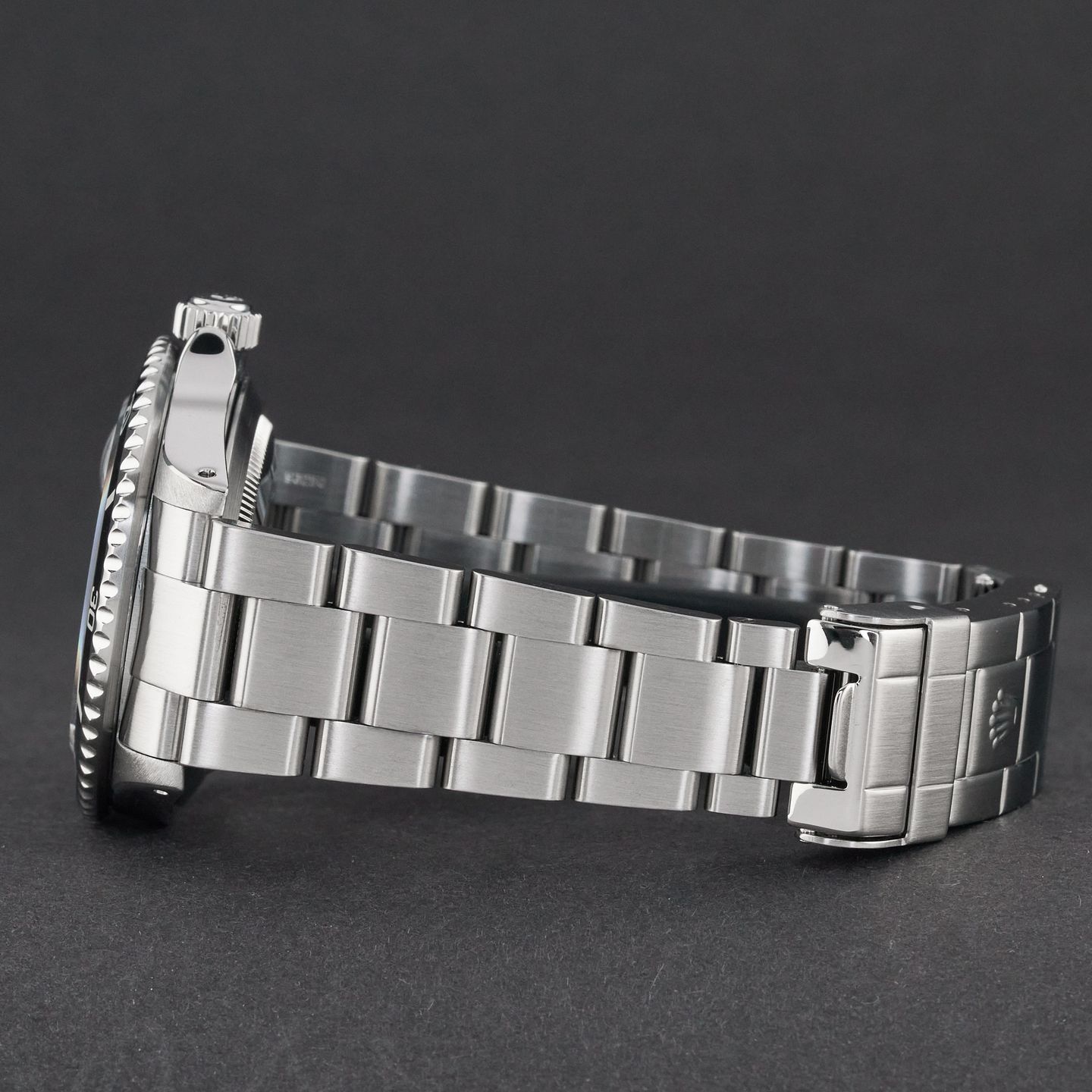 Rolex Submariner Date 16610 (2000) - Black dial 40 mm Steel case (5/8)