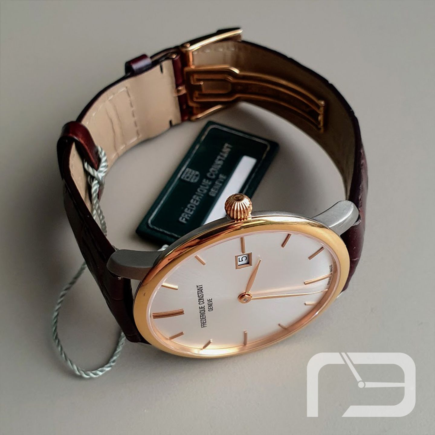 Frederique Constant Slimline Automatic FC-306V4STZ9 (Unknown (random serial)) - Silver dial 40 mm Titanium case (5/8)