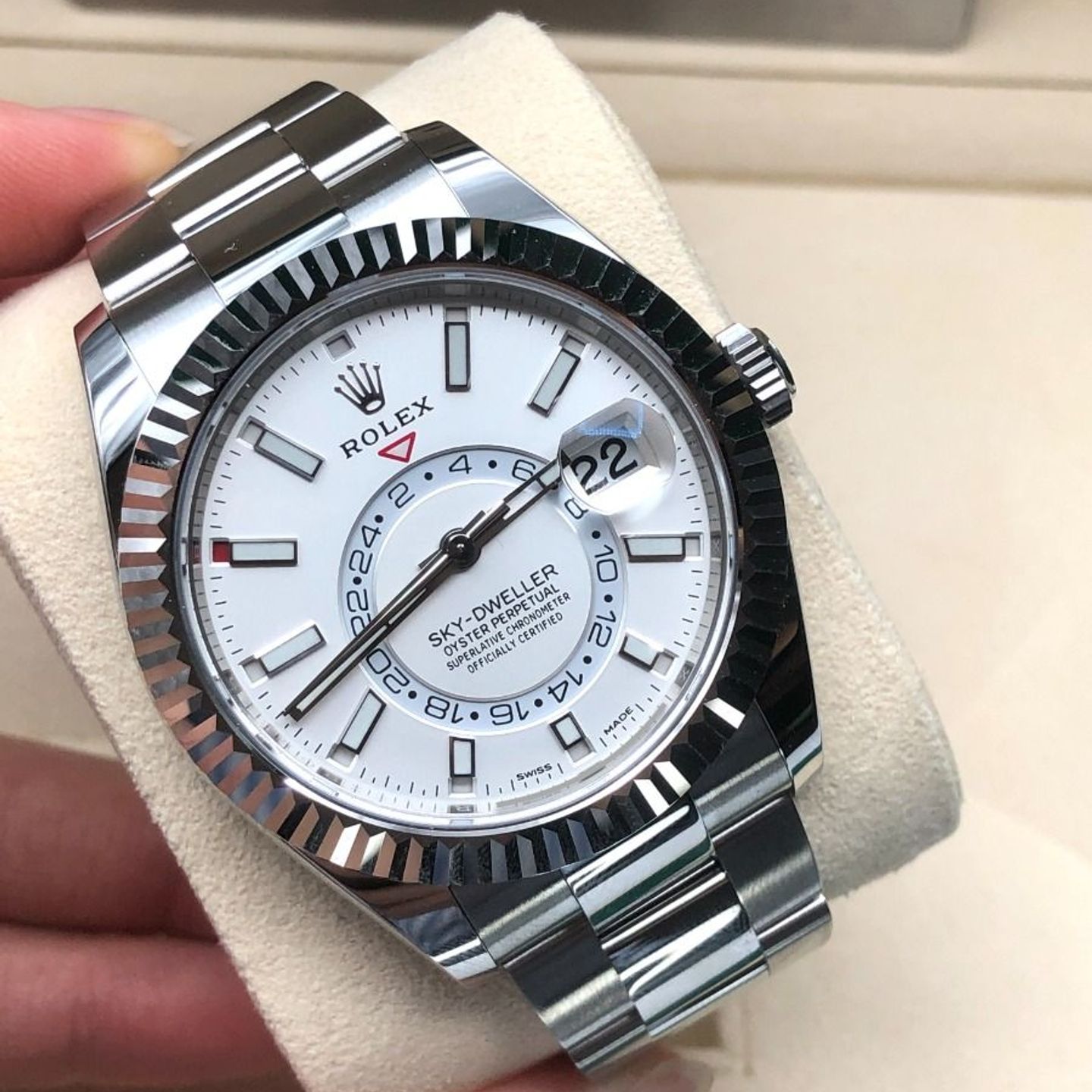 Rolex Sky-Dweller 326934 (2022) - Wit wijzerplaat 42mm Staal (6/8)