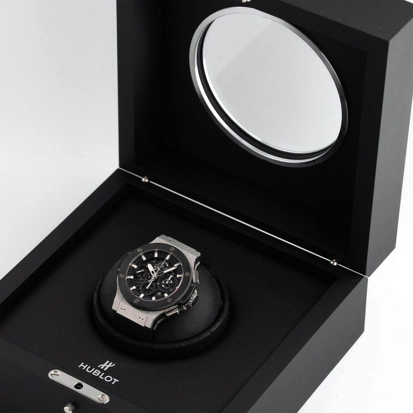 Hublot Big Bang Aero Bang 311.SM.1170.GR (Unknown (random serial)) - Black dial 45 mm Steel case (6/6)