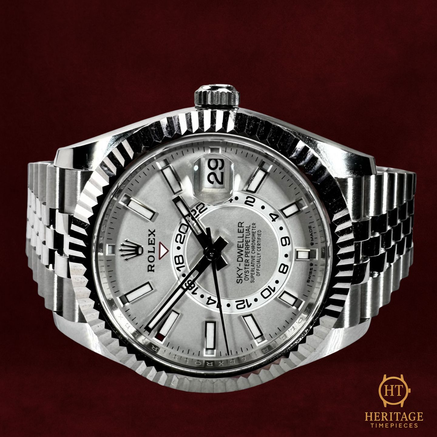 Rolex Sky-Dweller 336934 (2025) - 42 mm Steel case (7/8)