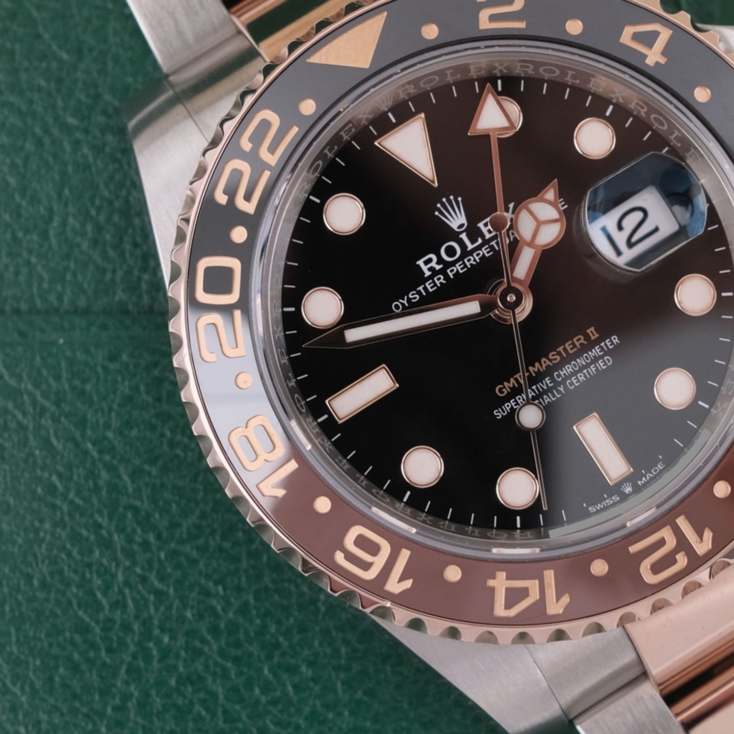 Rolex GMT-Master II 126711CHNR (2021) - Zwart wijzerplaat 40mm Goud/Staal (3/8)