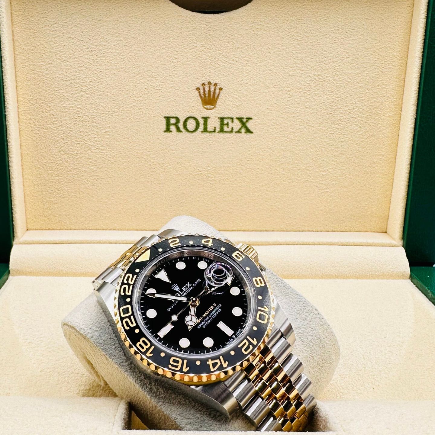 Rolex GMT-Master II 126713GRNR - (3/5)