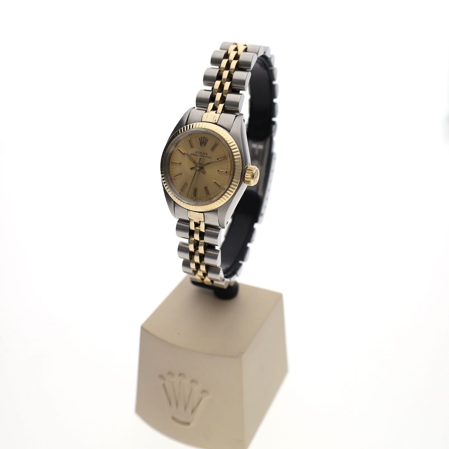 Rolex Oyster Perpetual 6719 (1979) - 26 mm (3/8)