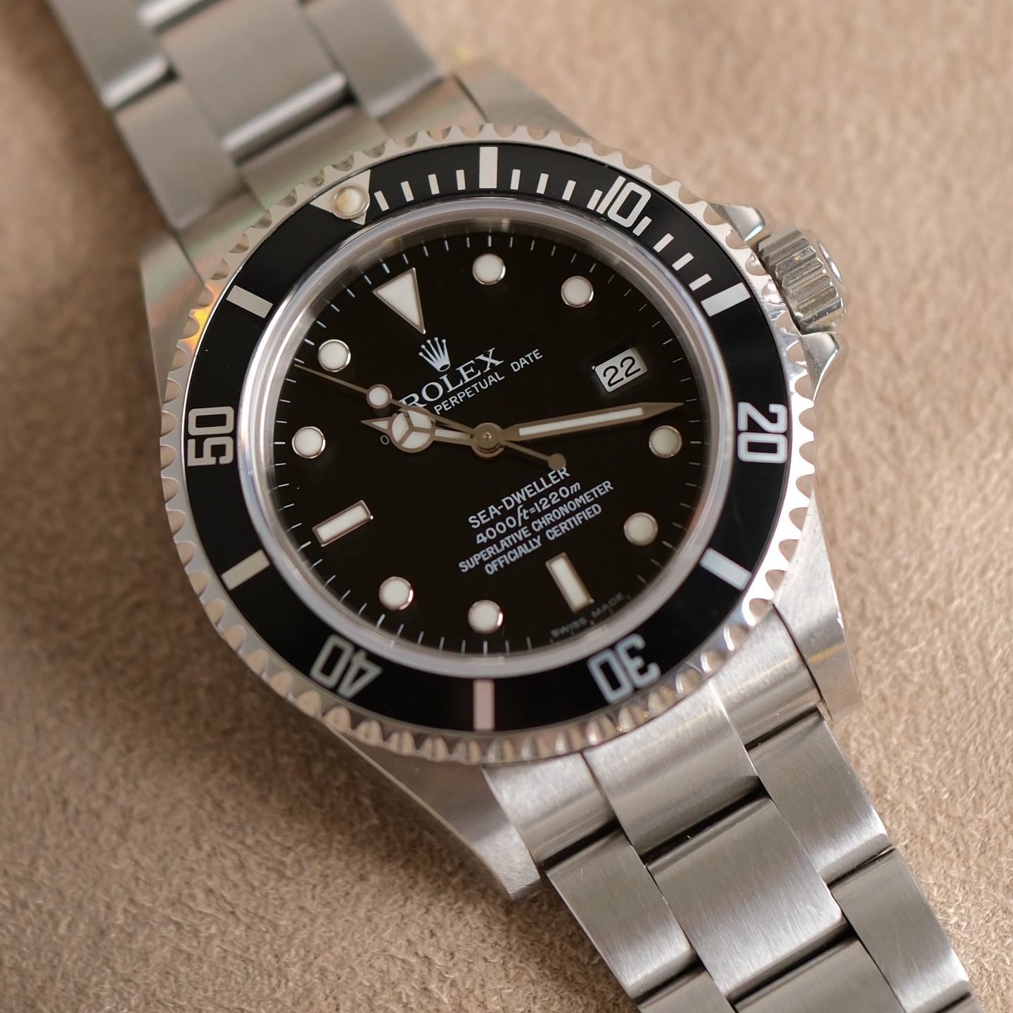 Rolex Sea-Dweller 4000 16600 - (2/7)