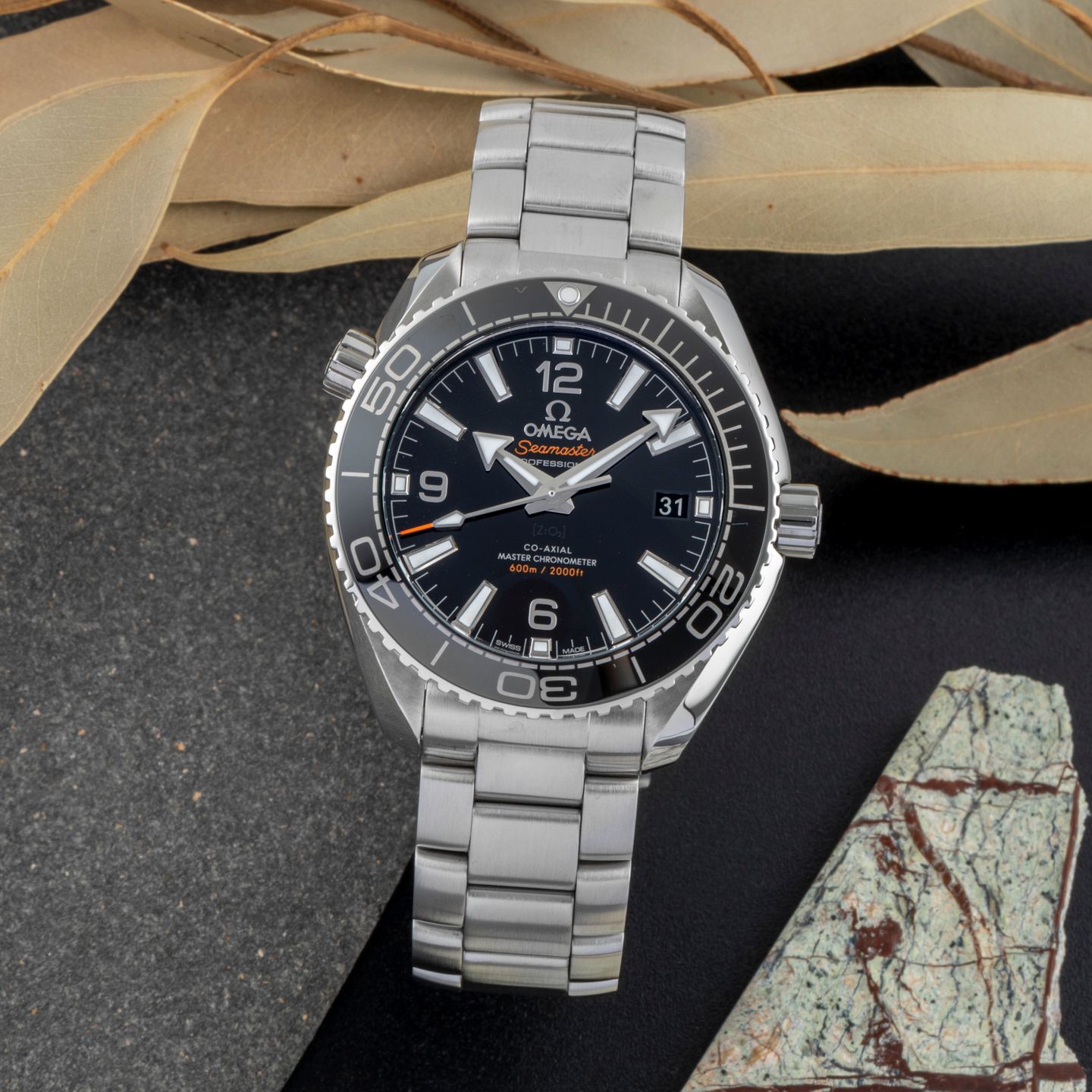 Omega Seamaster Planet Ocean 215.30.40.20.01.001 (Unknown (random serial)) - Black dial 40 mm Steel case (1/8)