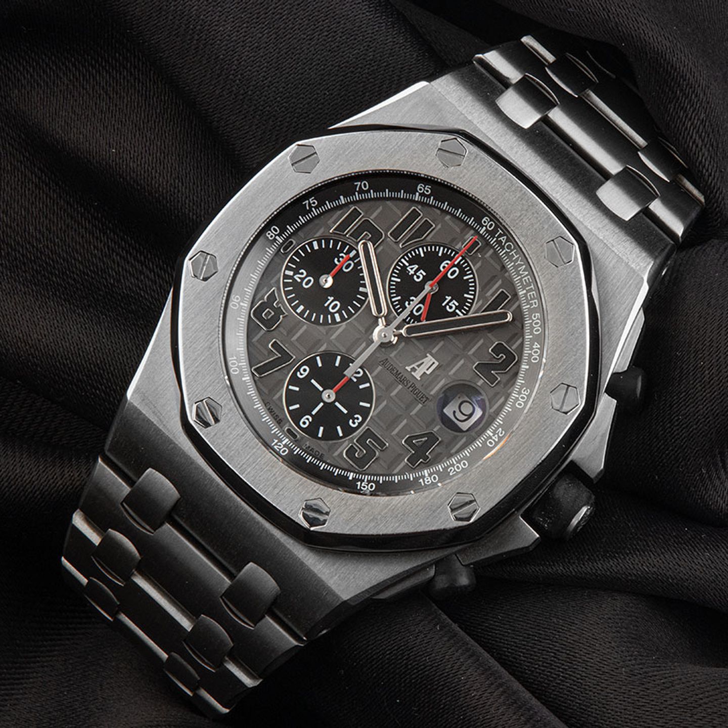 Audemars Piguet Royal Oak Offshore Chronograph 26170TI.OO.1000TI.01 - (3/8)