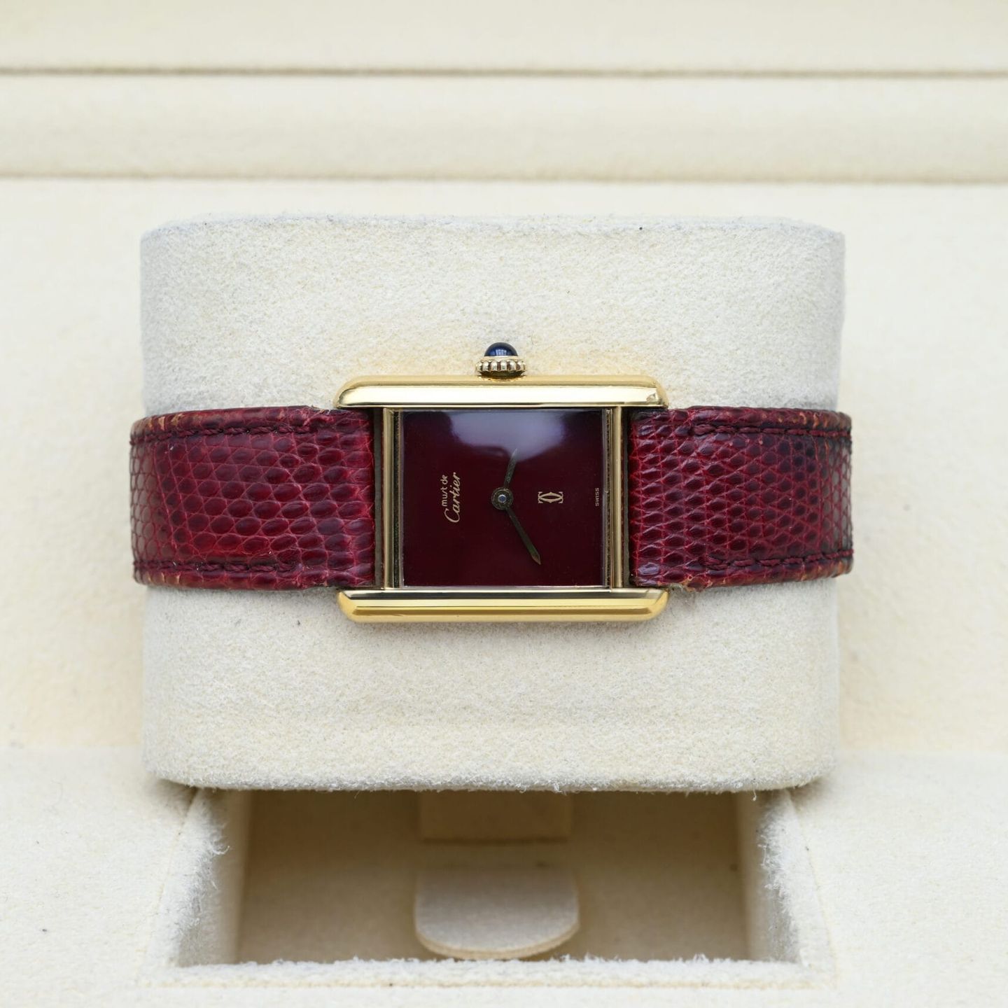 Cartier Tank Unknown (Unknown (random serial)) - Red dial 20 mm Silver case (5/8)