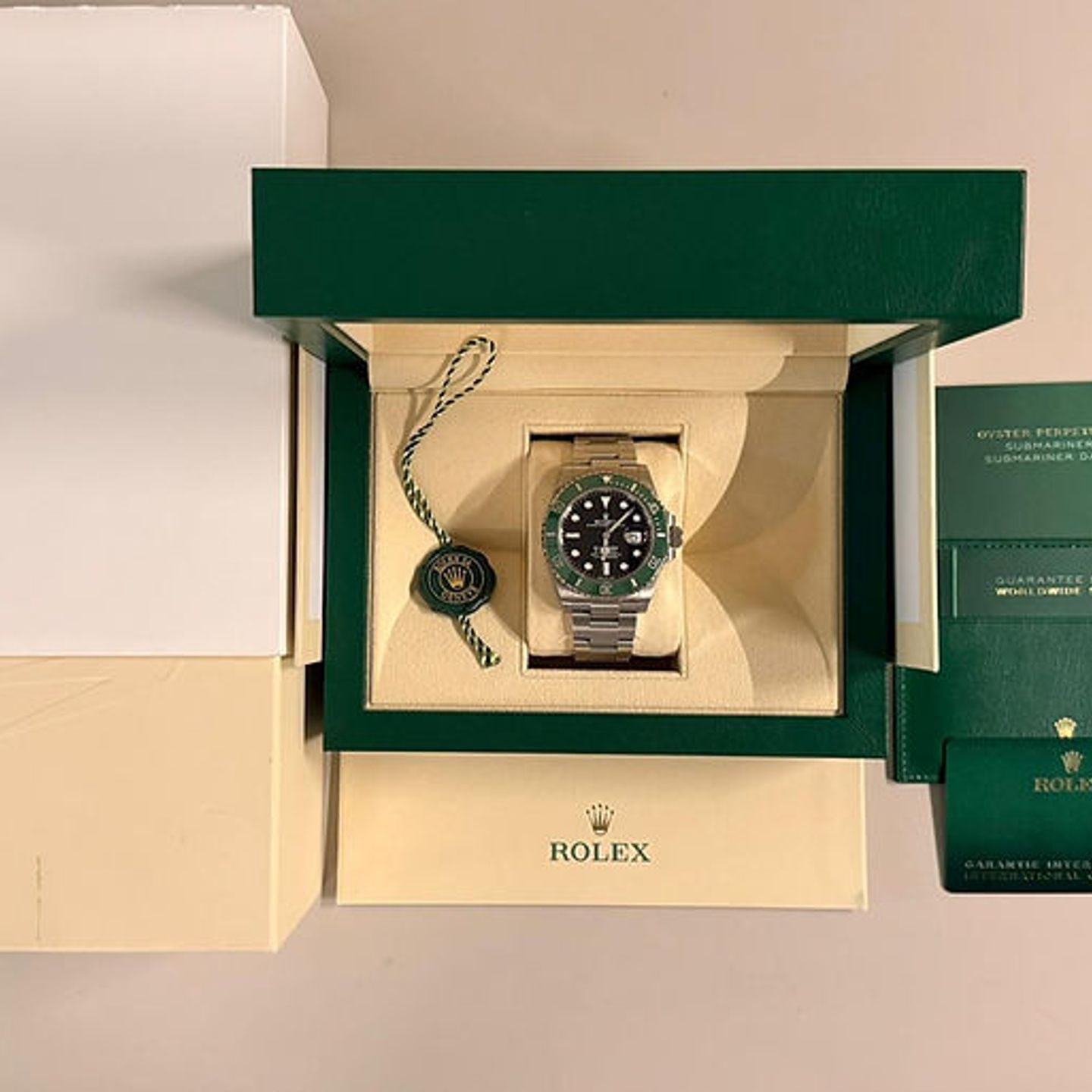 Rolex Submariner Date 126610lv (2021) - Zwart wijzerplaat 41mm Staal (2/7)