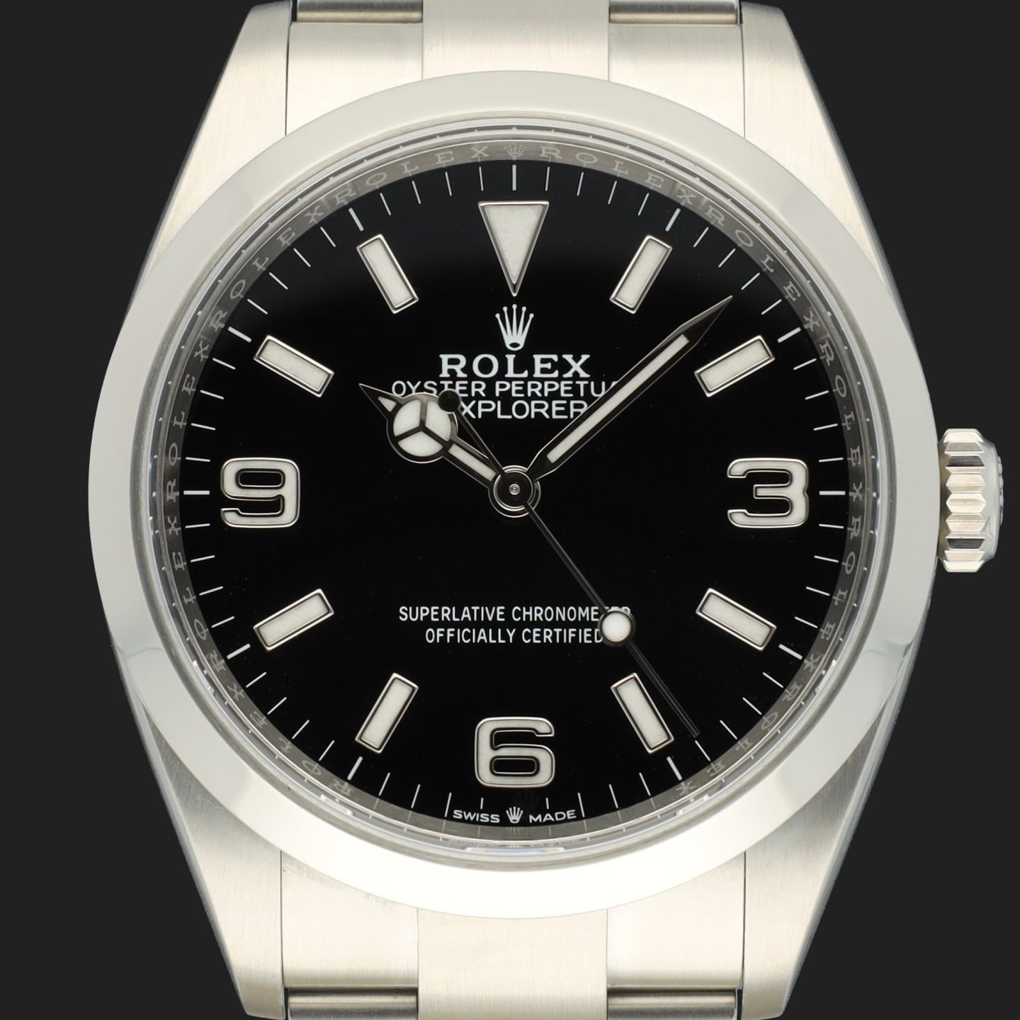 Rolex Explorer 124270 (2021) - Zwart wijzerplaat 36mm Staal (2/8)