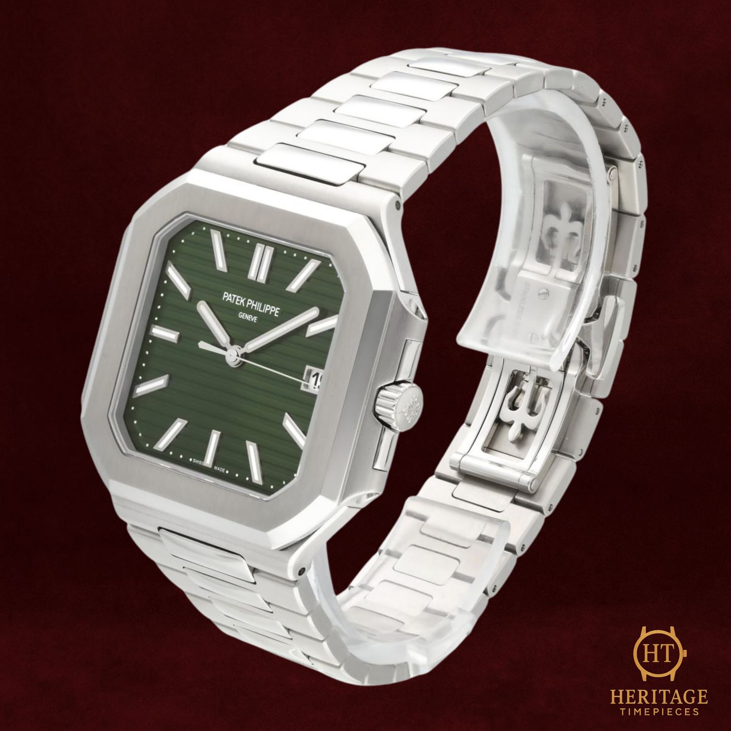 Patek Philippe Cubitus 5821/1A-001 (2024) - Green dial 45 mm Steel case (2/8)