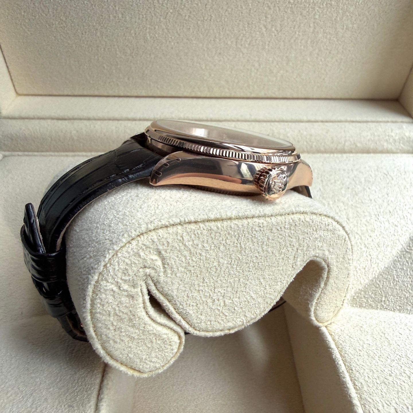 Rolex Cellini Moonphase 50535 (2023) - Wit wijzerplaat 39mm Roségoud (5/7)