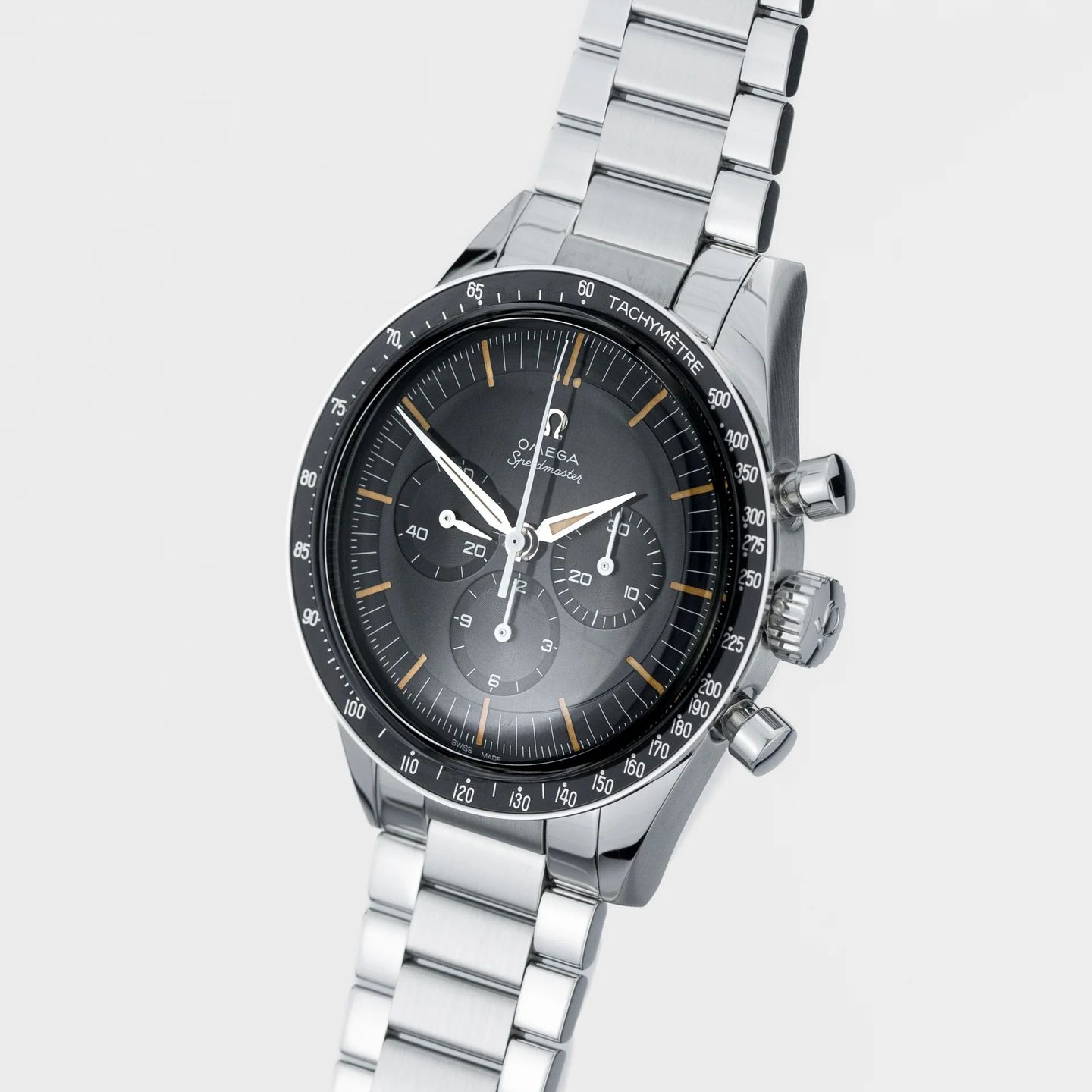 Omega Speedmaster 310.30.40.50.06.001 - (2/5)