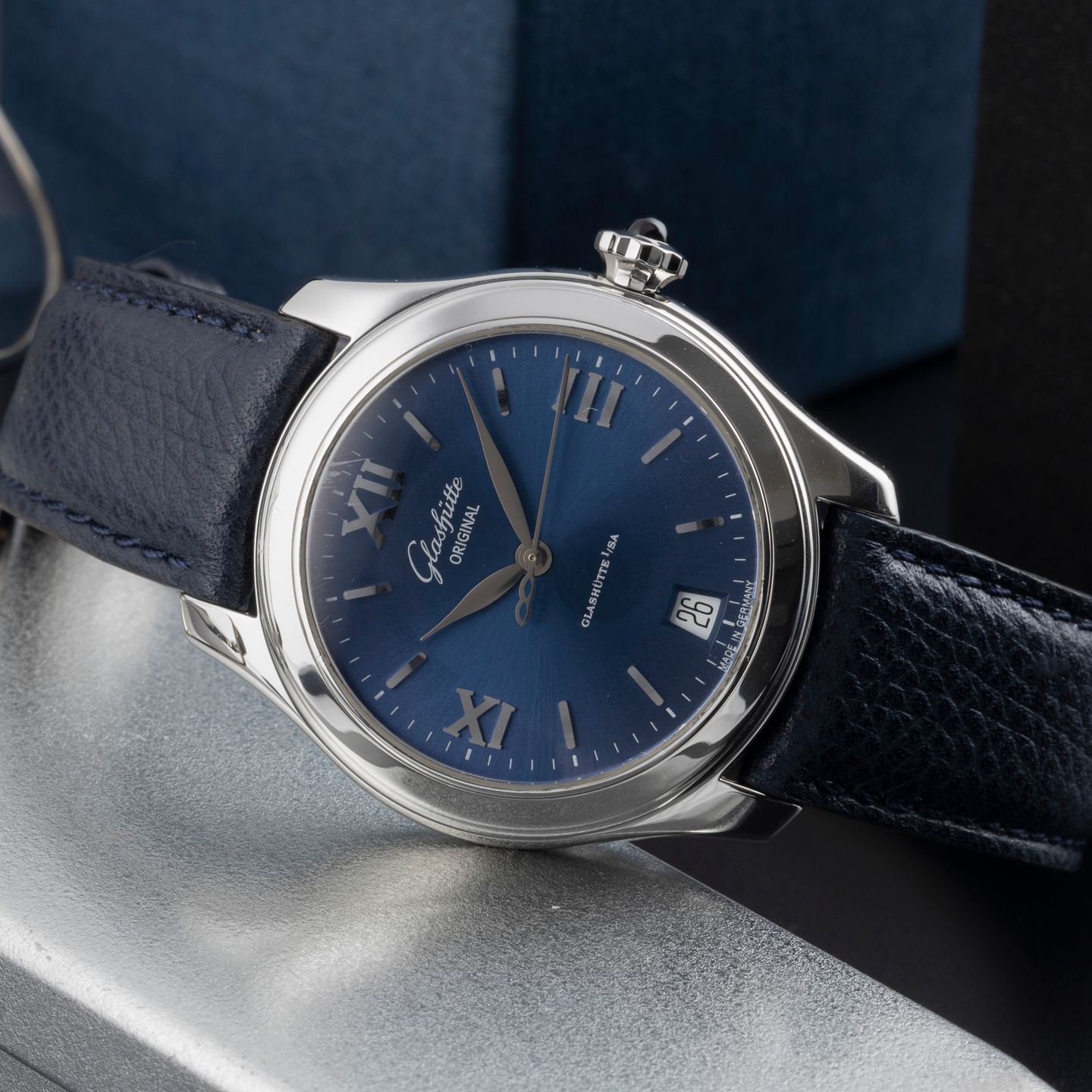 Glashütte Original Lady Serenade 1-39-22-07-02-04 - (2/8)