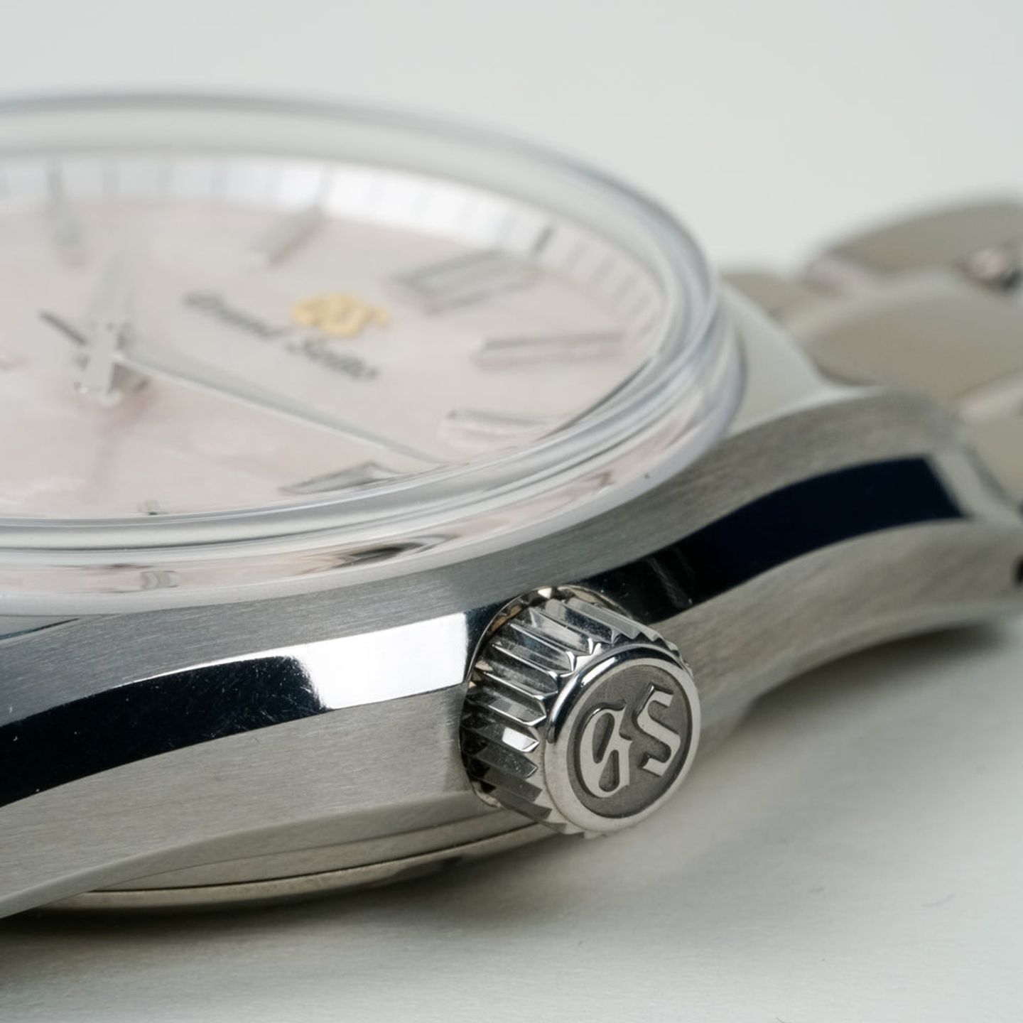 Grand Seiko Heritage Collection SBGA443 (2025) - Pink dial 41 mm Titanium case (8/8)