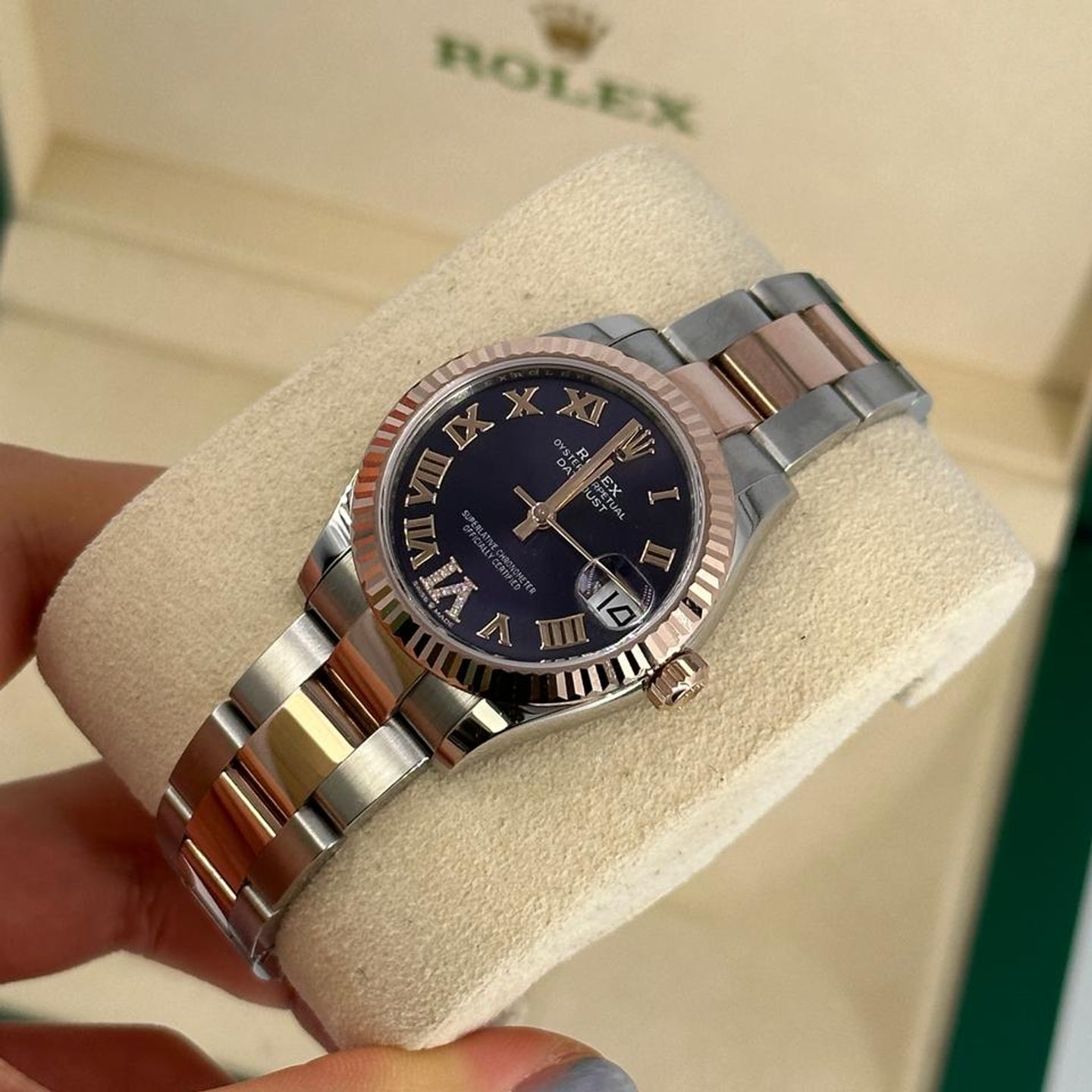 Rolex Datejust 278271 (2024) - 37mm Goud/Staal (7/10)
