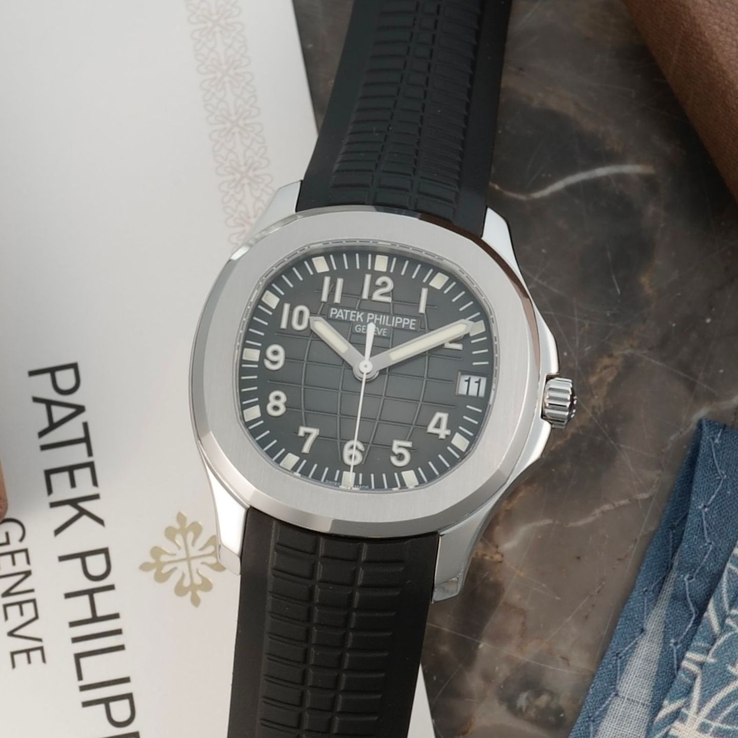 Patek Philippe Aquanaut 5165 - (1/8)
