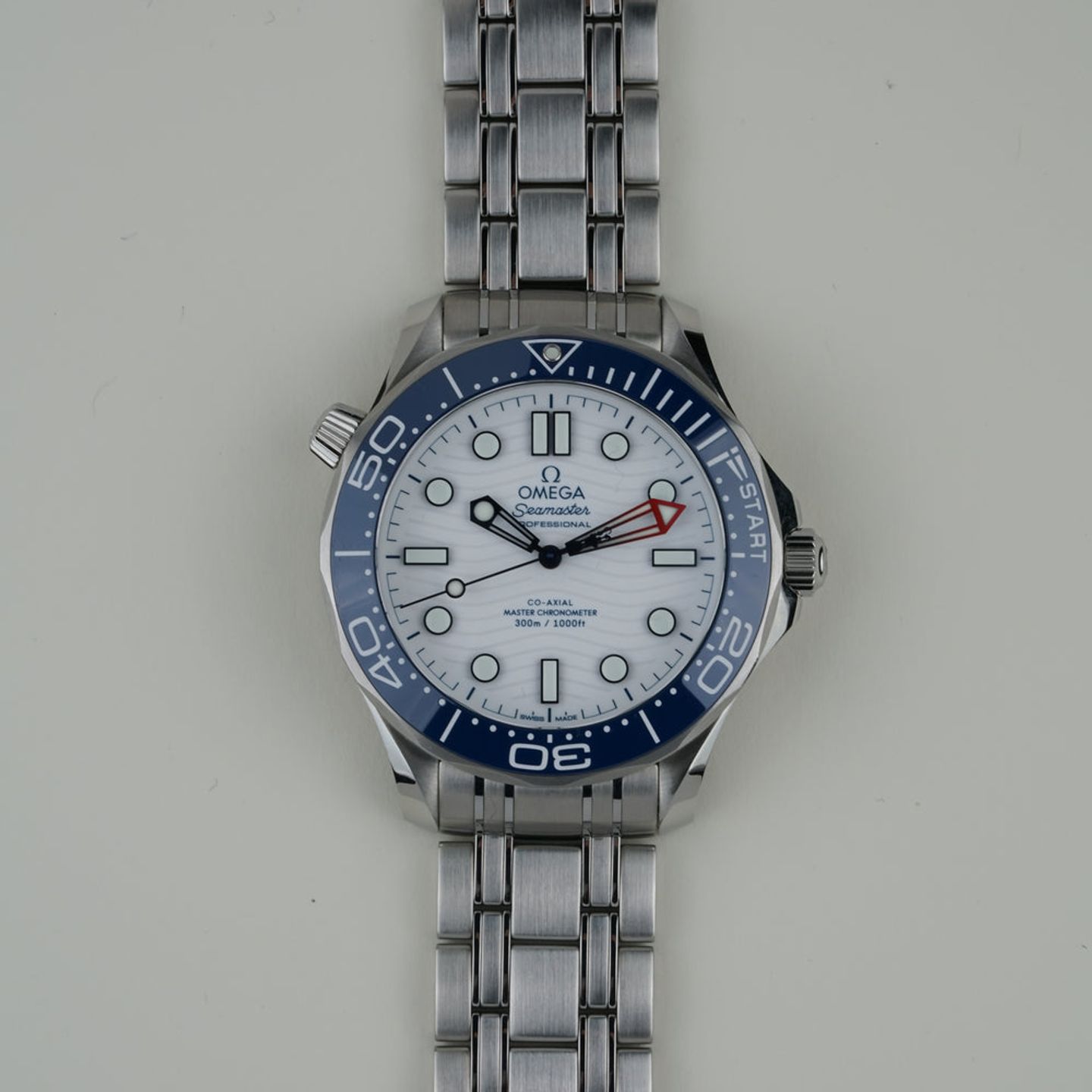 Omega Seamaster Diver 300 M 212.30.41.20.03.001 (2024) - Blauw wijzerplaat 41mm Staal (3/8)