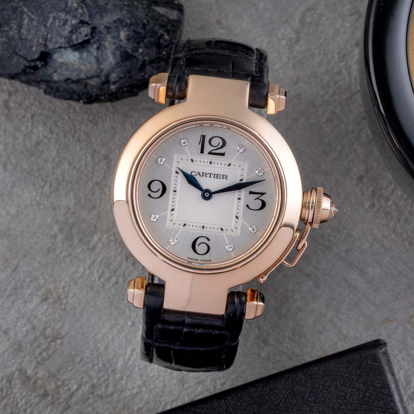 Cartier Pasha WJ11913G (Unknown (random serial)) - Silver dial 32 mm Rose Gold case (1/8)