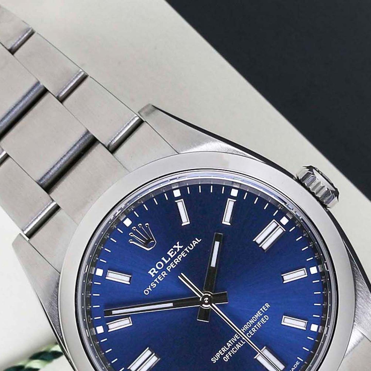 Rolex Oyster Perpetual 36 126000 (2020) - Blauw wijzerplaat 36mm Staal (3/8)