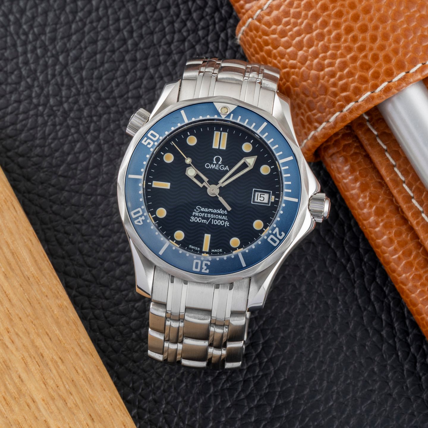 Omega Seamaster Diver 300 M 2561.80.00 (1995) - Blauw wijzerplaat 36mm Staal (1/8)