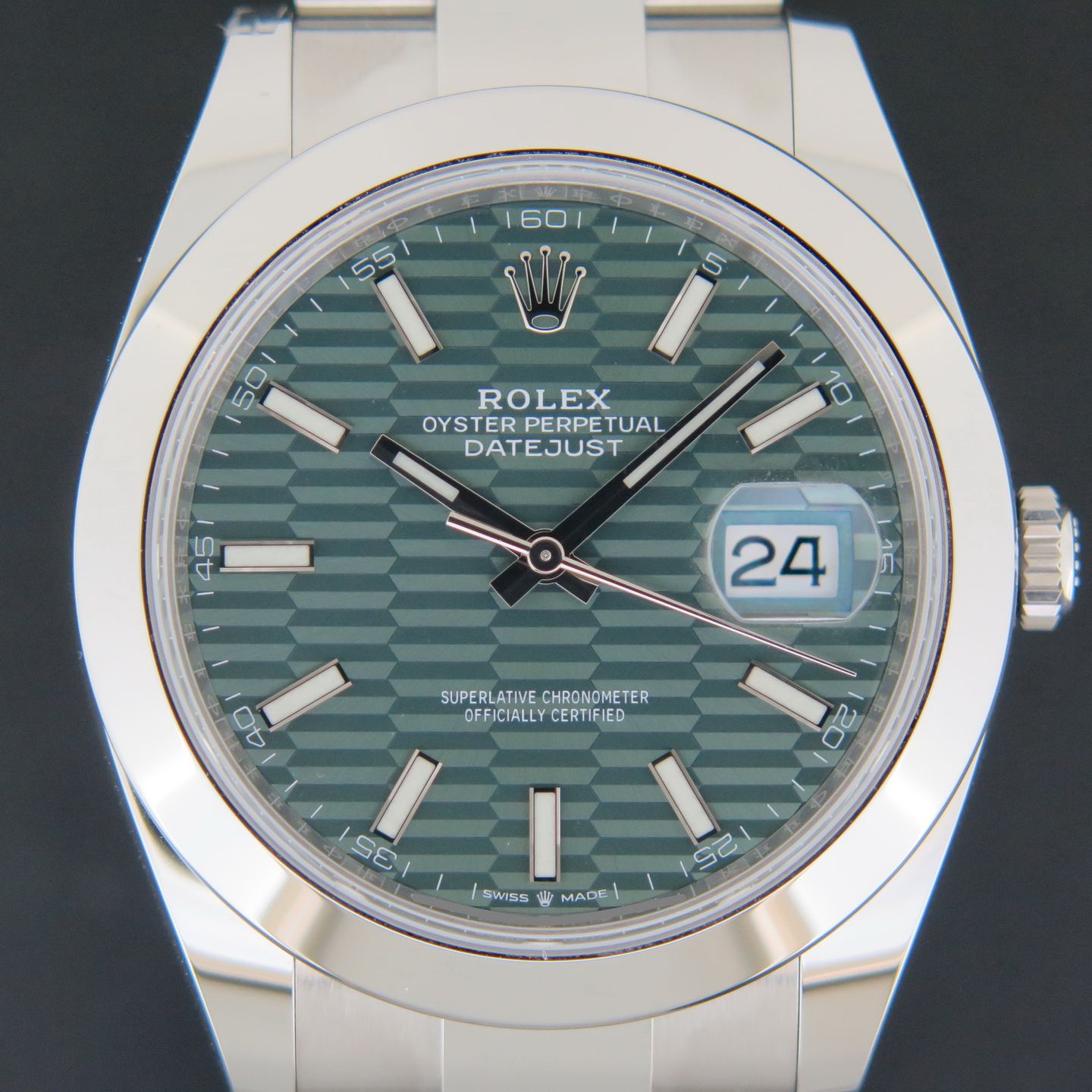 Rolex Datejust 41 126300 (2023) - Groen wijzerplaat 41mm Staal (2/4)