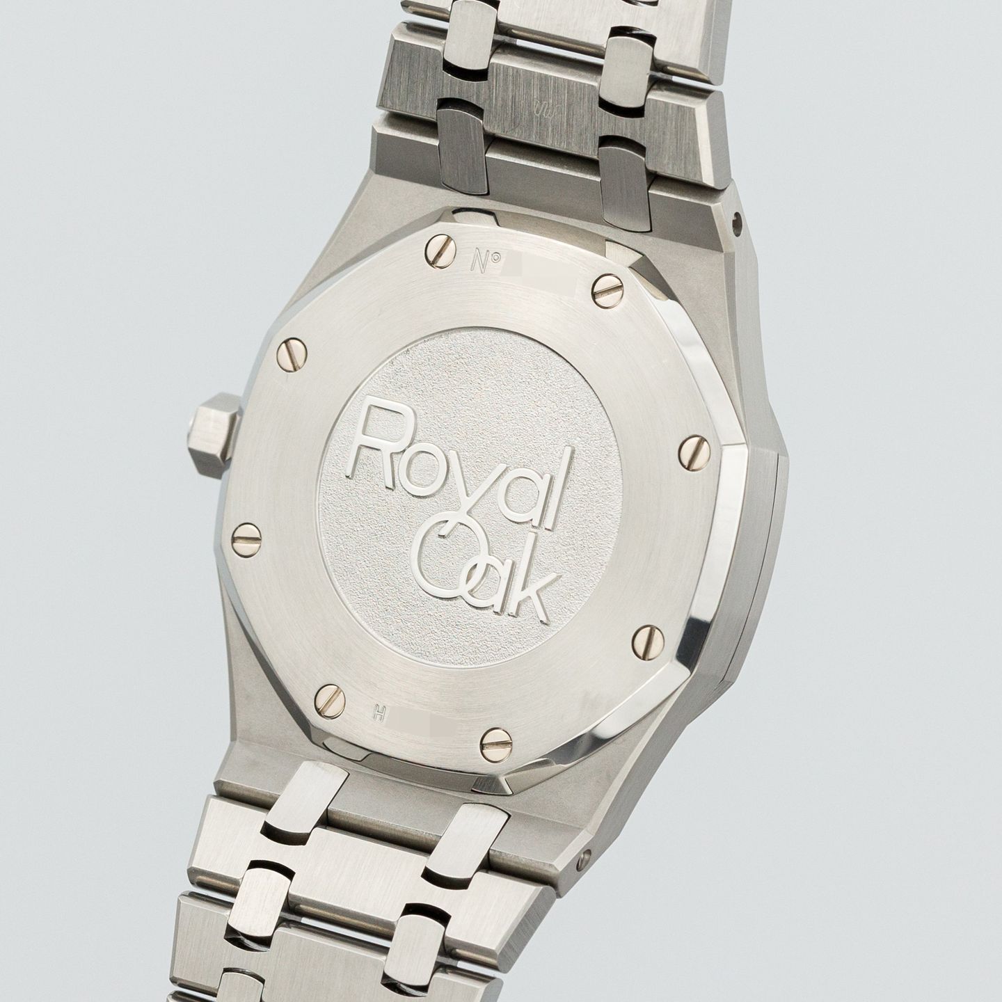 Audemars Piguet Royal Oak Dual Time 26120ST.OO.1220ST.01 (2012) - Silver dial 39 mm Steel case (2/8)