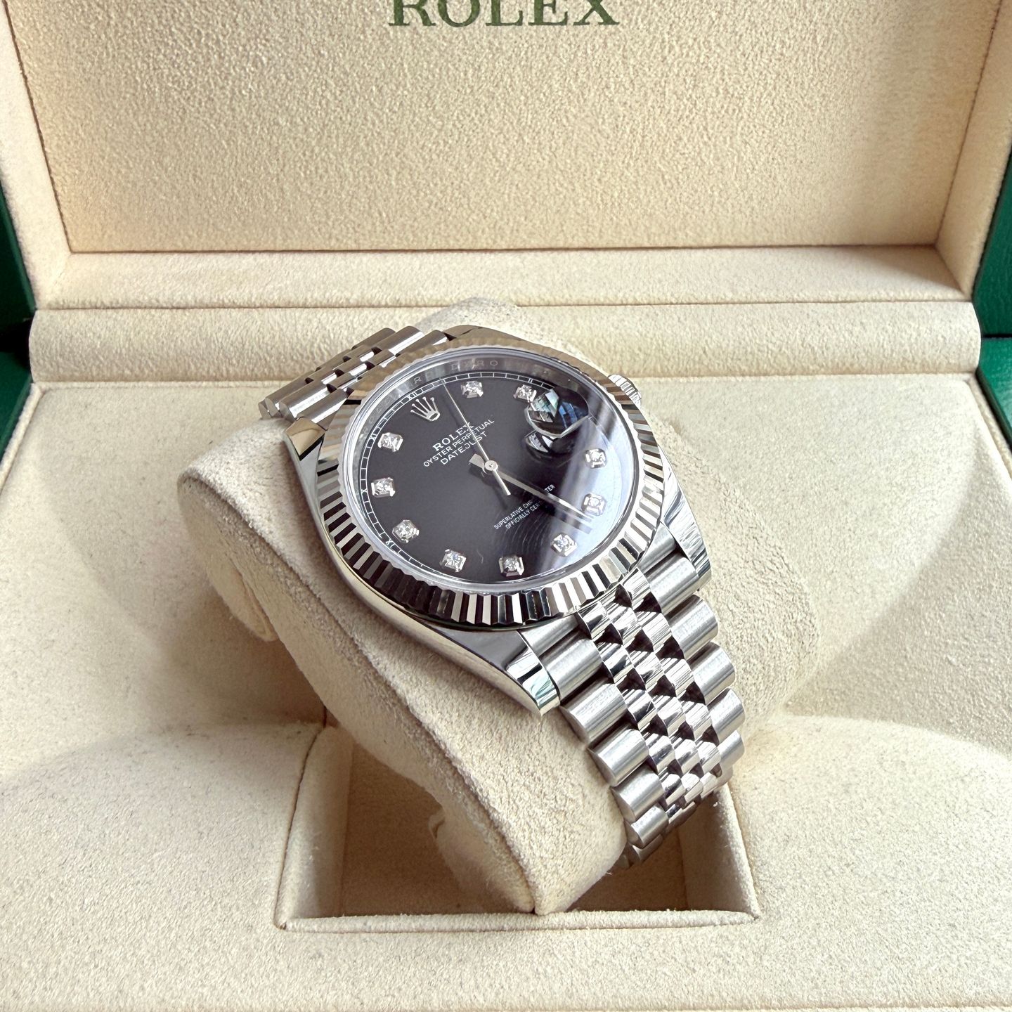 Rolex Datejust 41 126334 (2024) - Zwart wijzerplaat 41mm Staal (3/6)