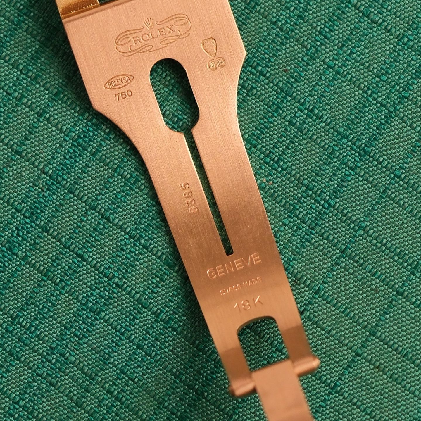 Rolex Day-Date 36 18038 (1979) - Rood wijzerplaat 36mm Geelgoud (18/24)