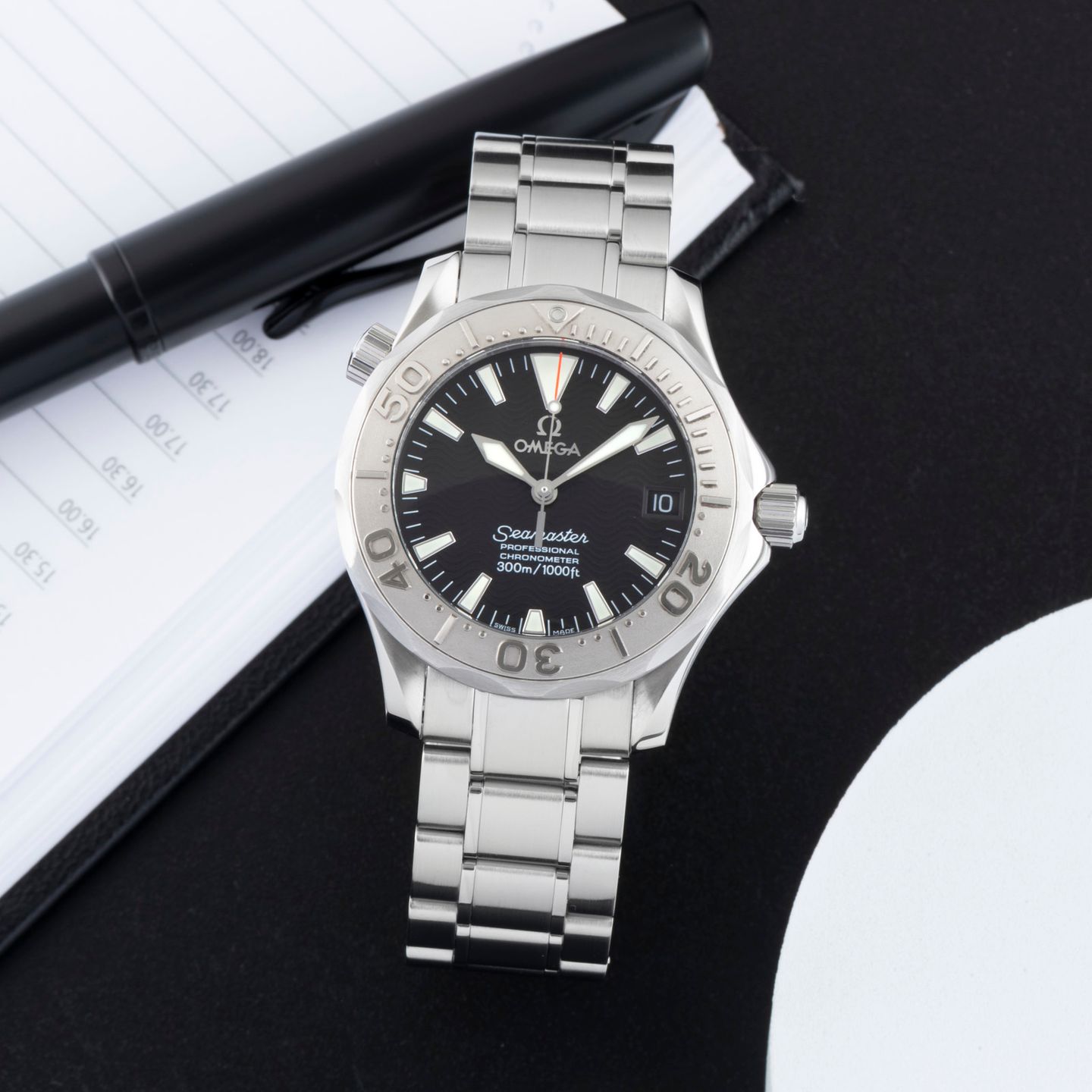 Omega Seamaster Diver 300 M 2236.50.00 (Onbekend (willekeurig serienummer)) - Zwart wijzerplaat 35mm Staal (2/8)