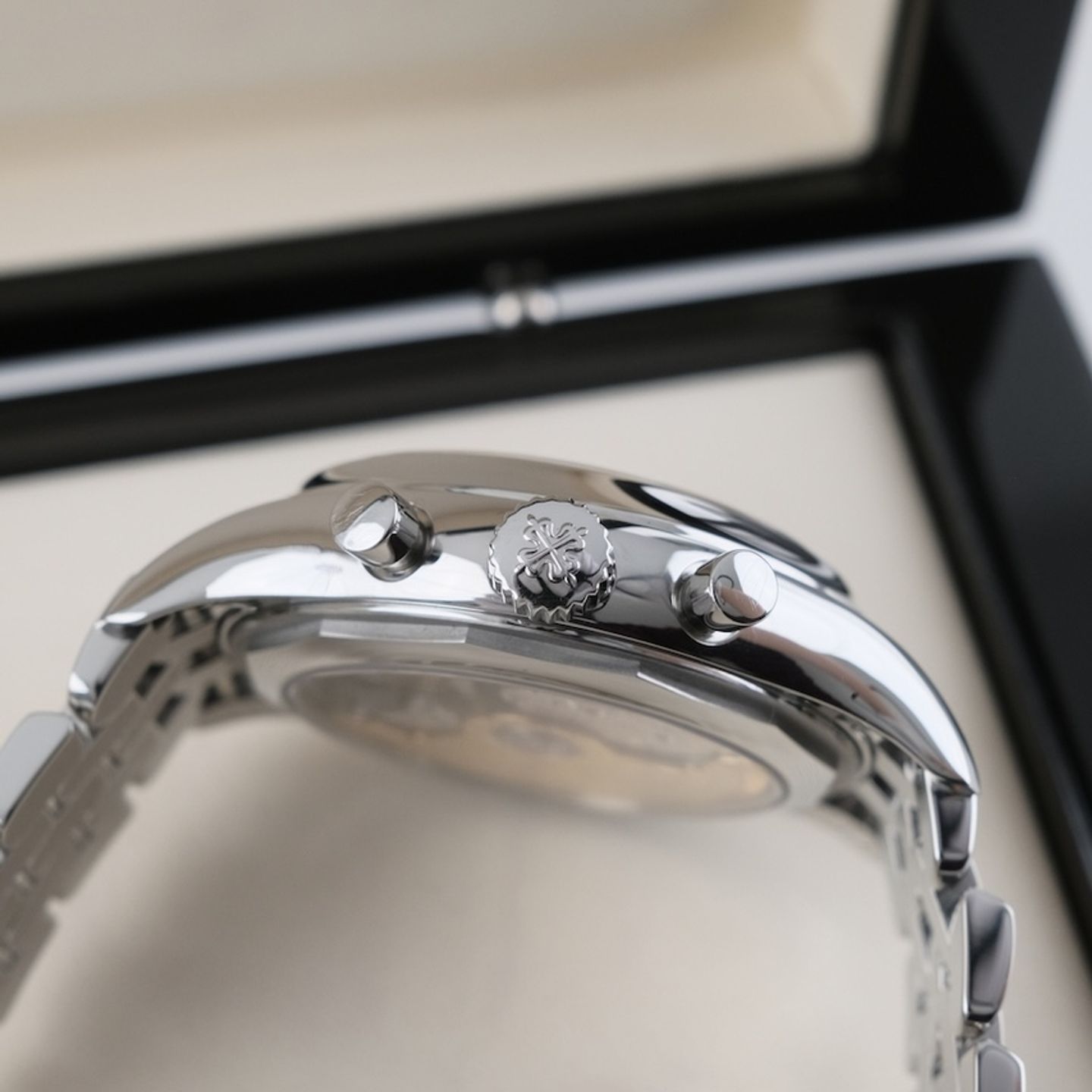 Patek Philippe Annual Calendar Chronograph 5960/1A-001 (2017) - Zilver wijzerplaat 41mm Staal (7/8)