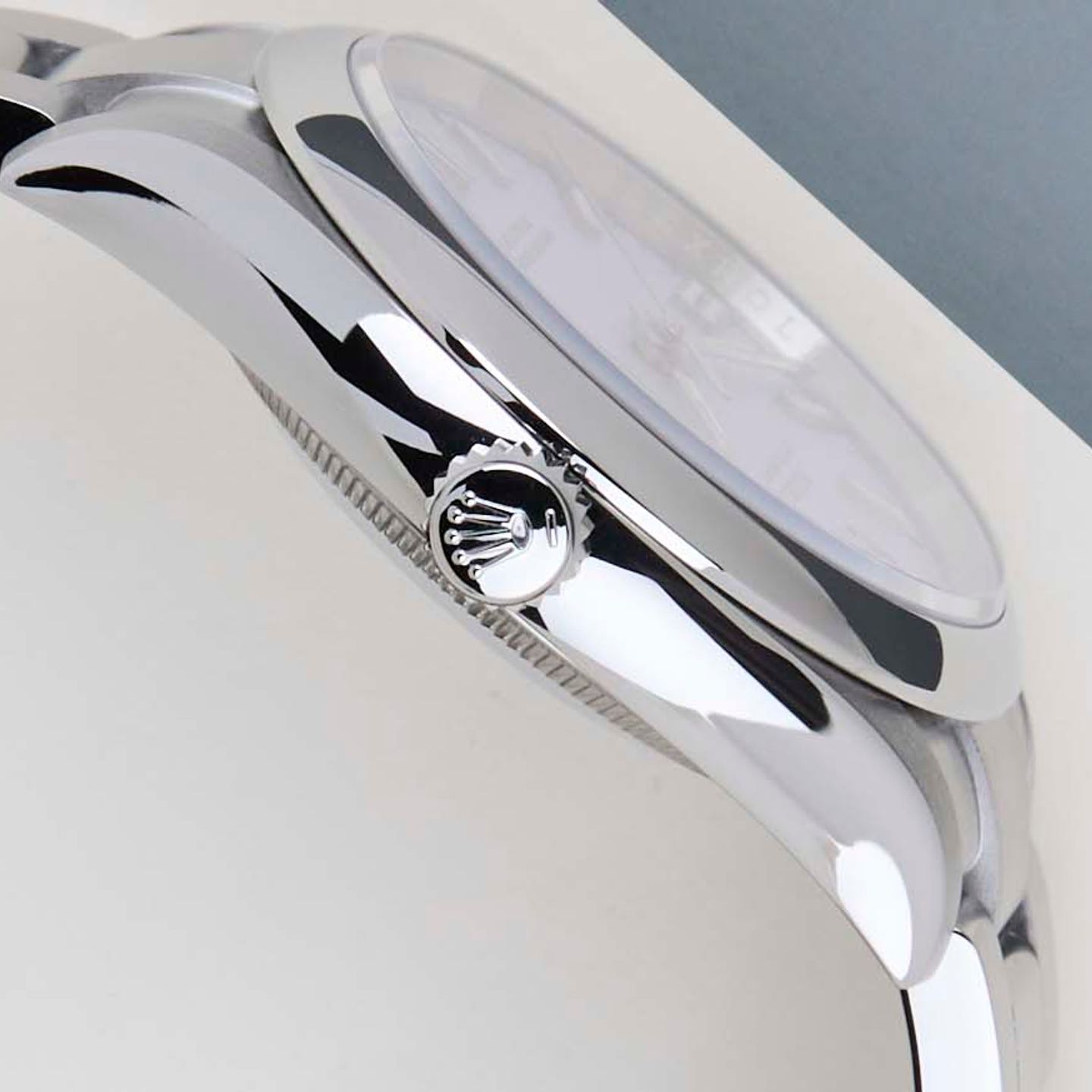 Rolex Oyster Perpetual 36 126000 - (8/8)