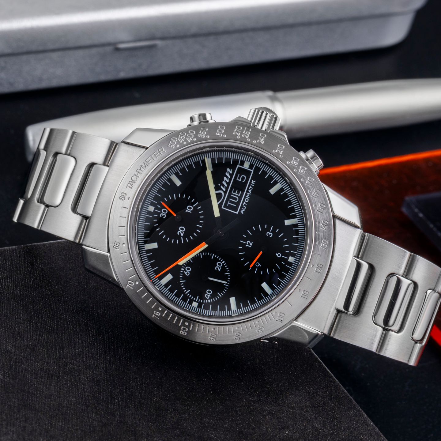 Sinn 303 303.010 - (2/8)