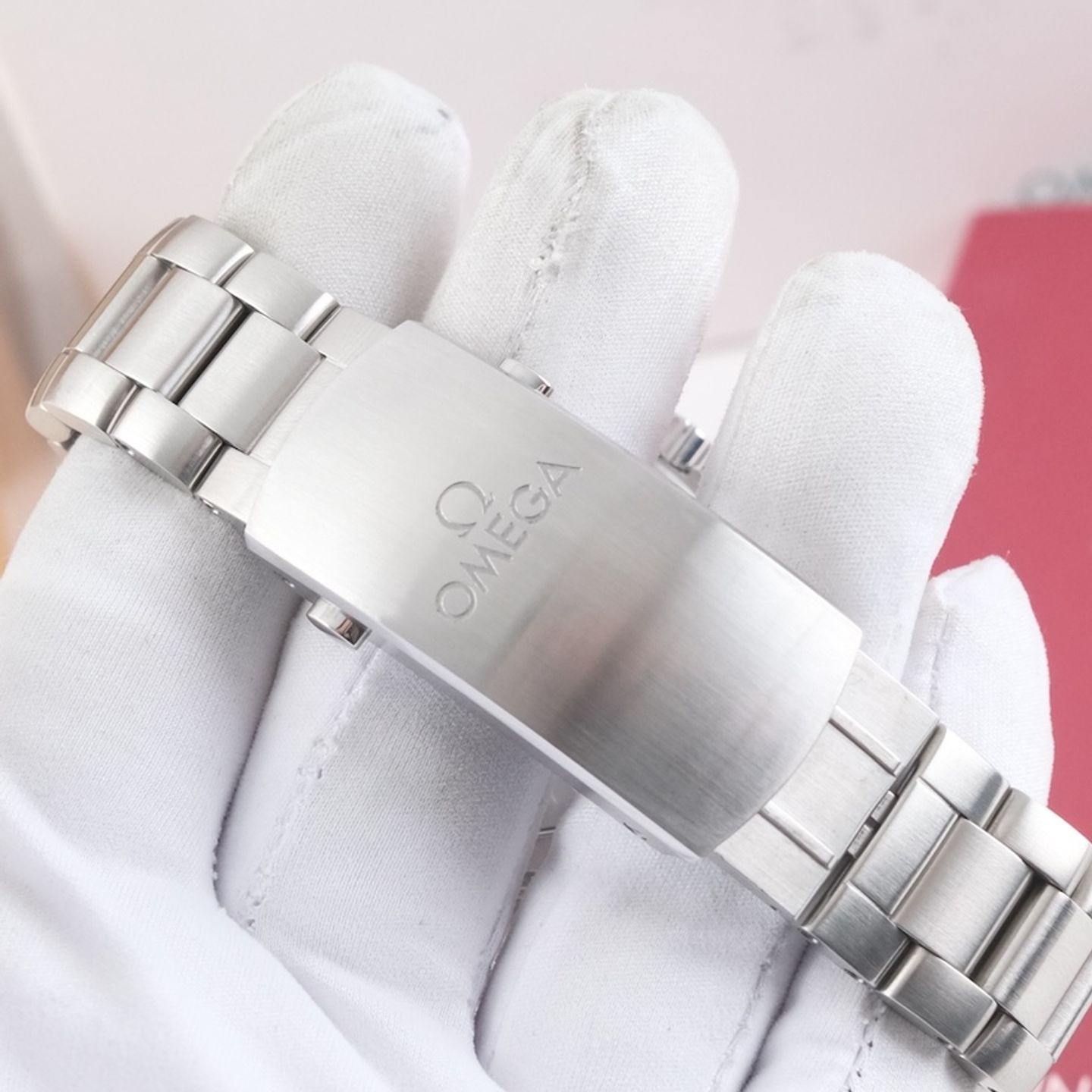 Omega Seamaster Planet Ocean 215.30.44.21.03.001 - (8/8)