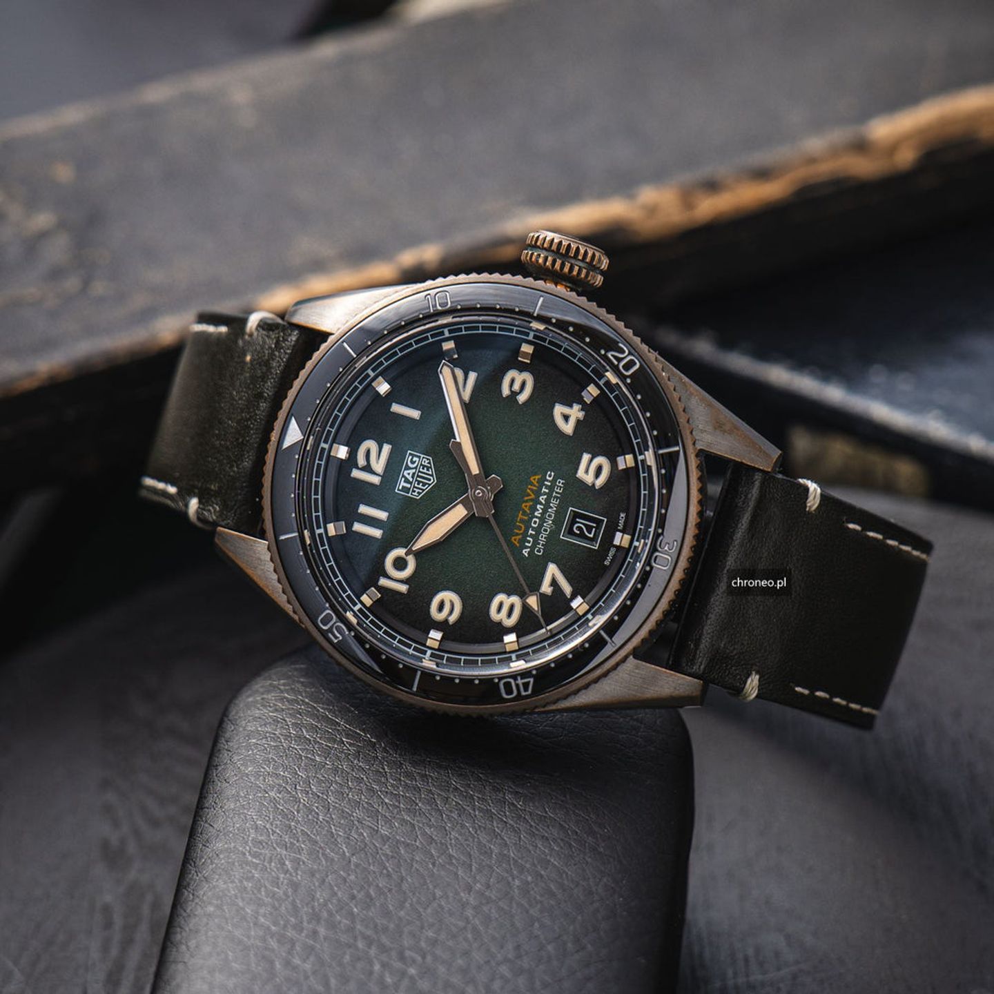 TAG Heuer Autavia WBE5190.FC8268 (2020) - Green dial 42 mm Bronze case (5/8)