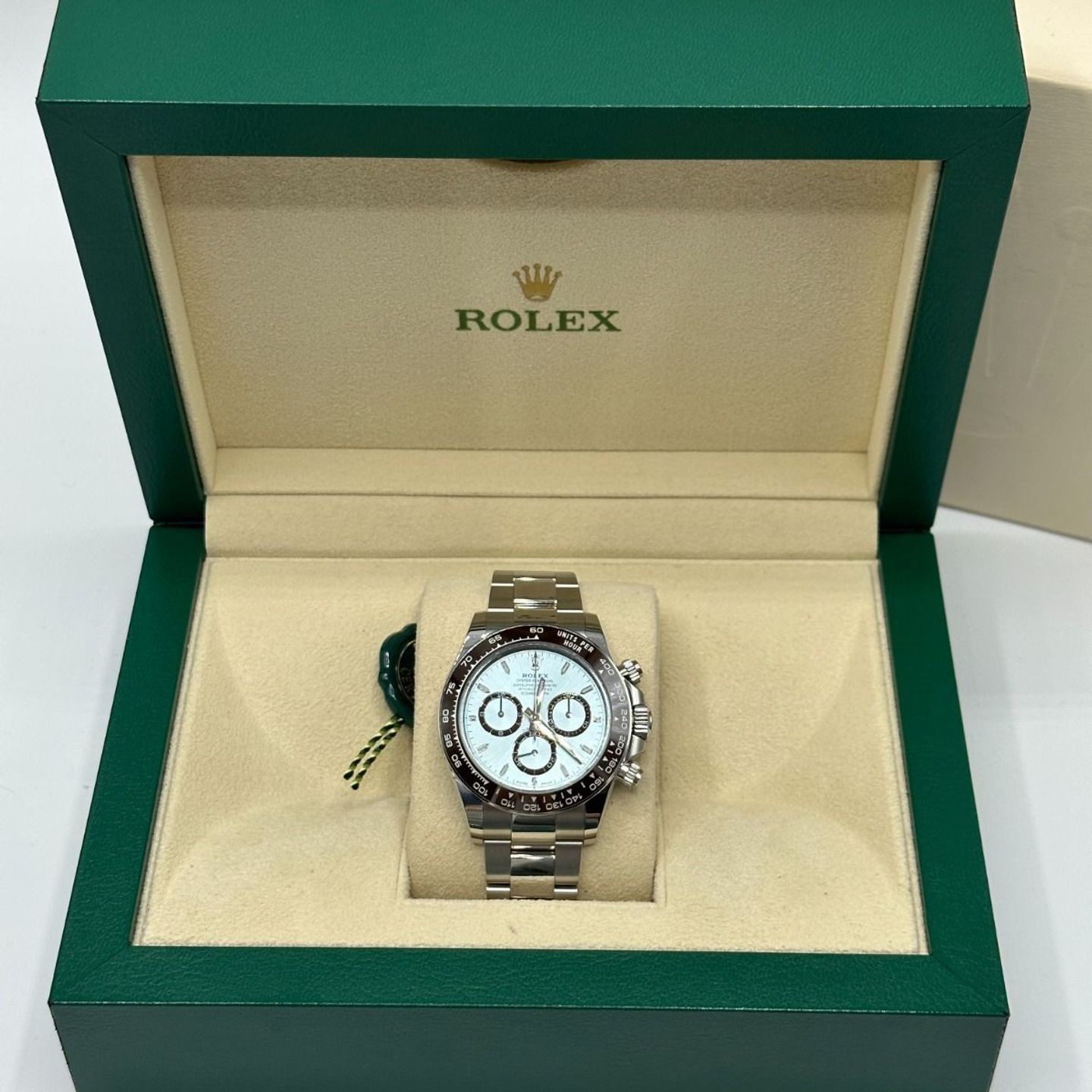 Rolex Daytona 126506 (2024) - Blue dial 40 mm Platinum case (4/8)