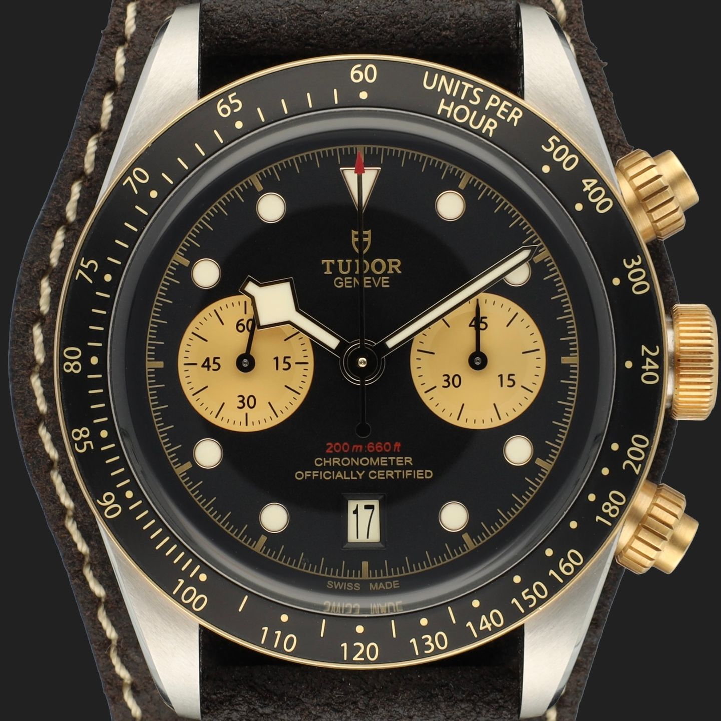Tudor Black Bay Chrono 79363N (2023) - Black dial 41 mm Gold/Steel case (2/8)