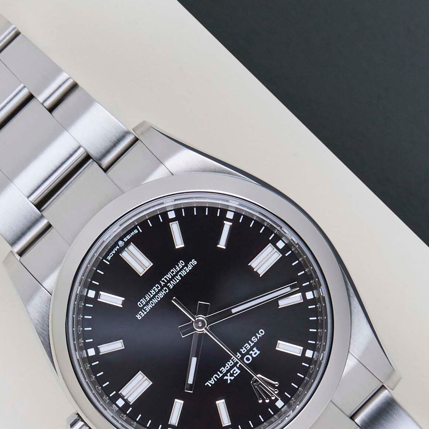 Rolex Oyster Perpetual 36 126000 - (4/8)